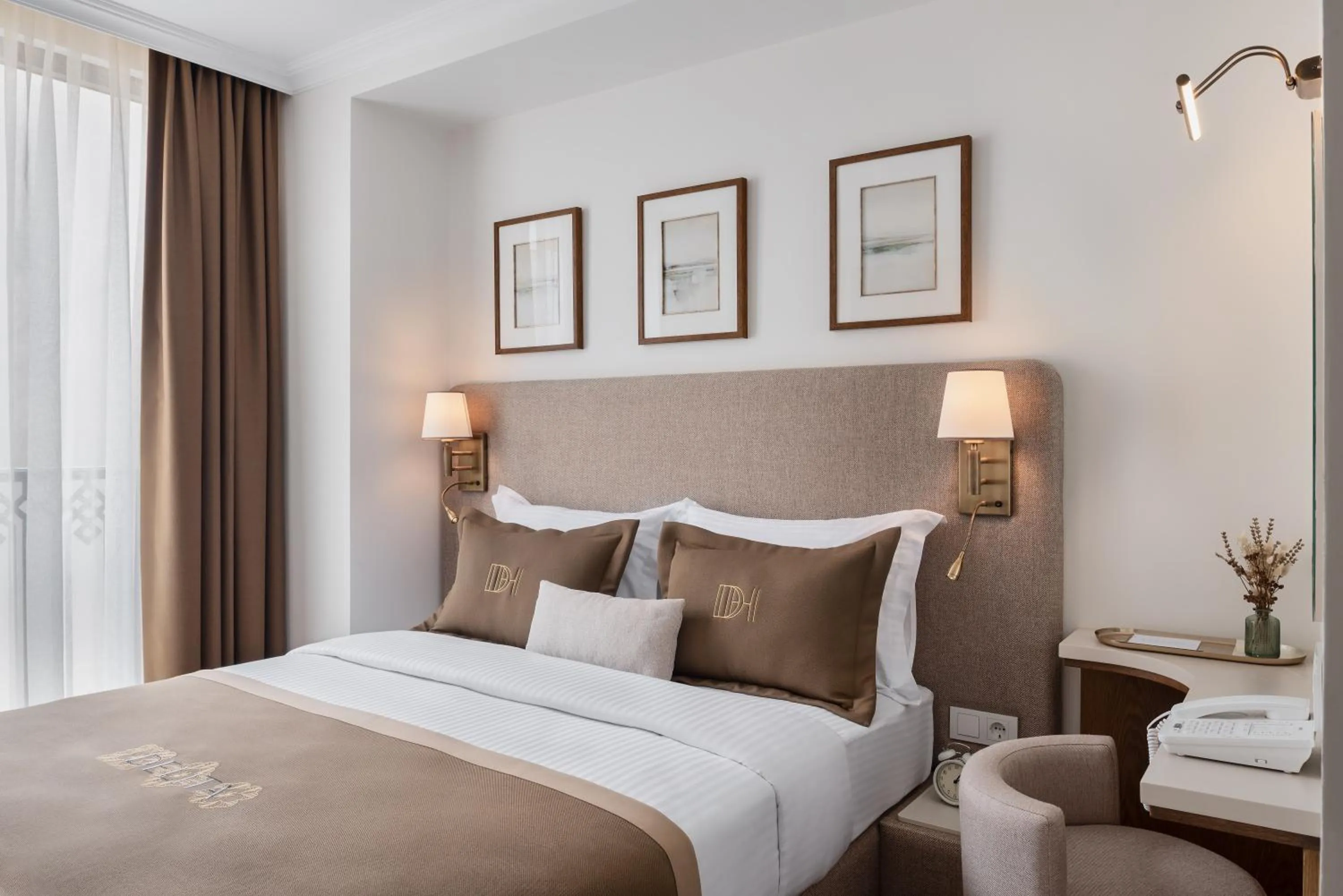 Bed in Delita City Hotel