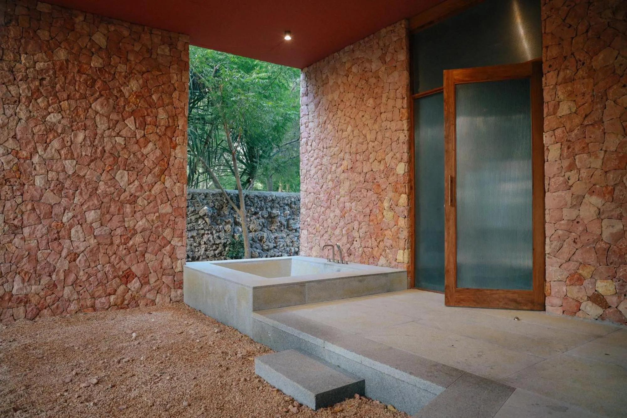 Open Air Bath in Kizikula