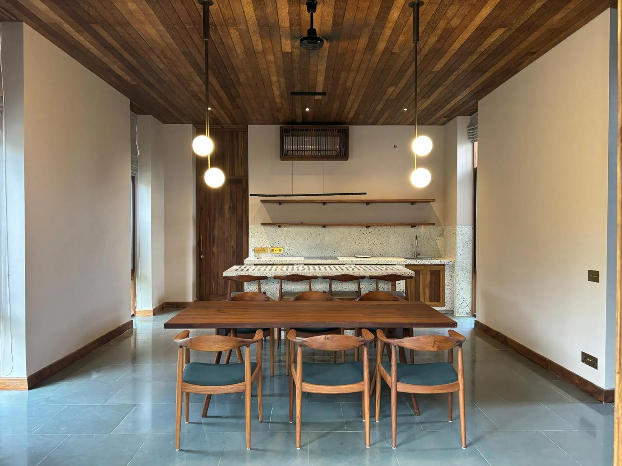 Property building in Kizikula