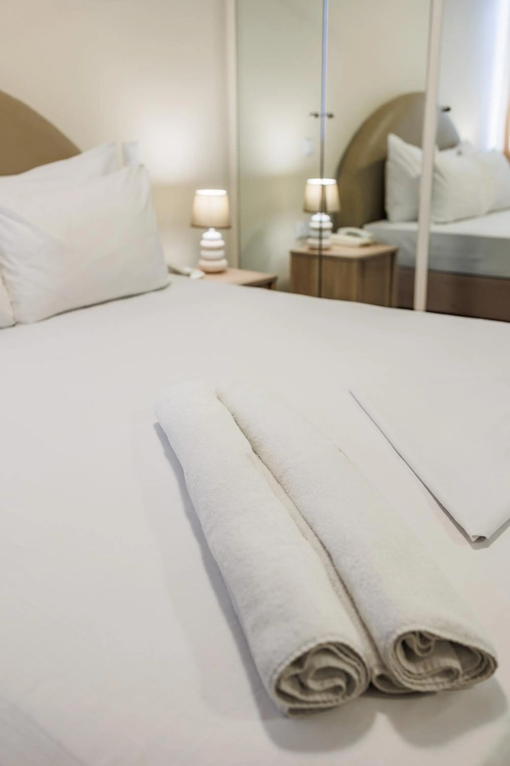 Bedroom, Bed in Ruby Rooms Kifisia