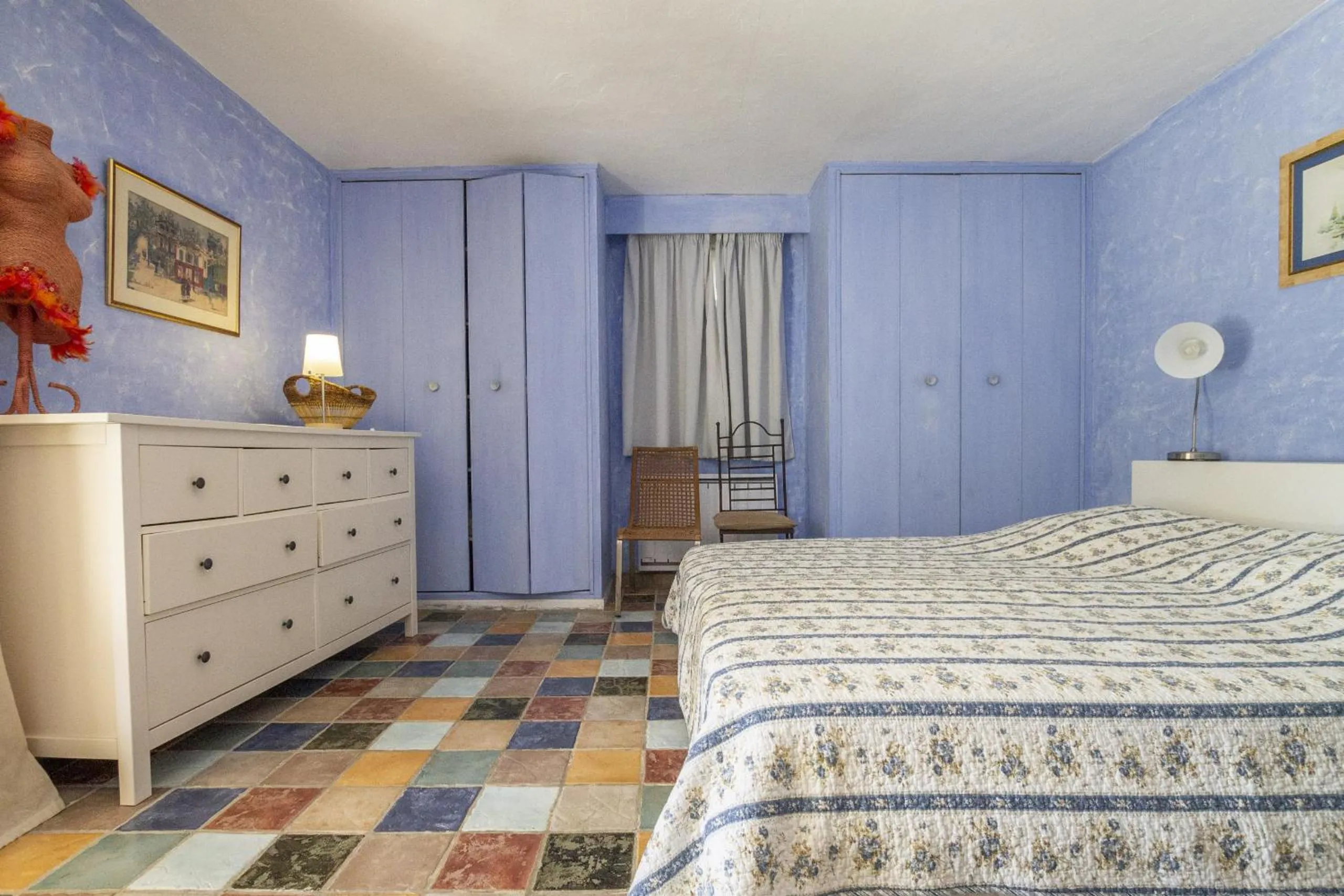 Bed in Mouramour