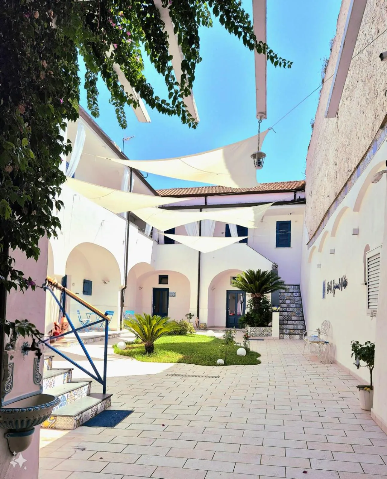 Facade/entrance in B&B SOGNANDO VIETRI e SPA ESCLUSIVA