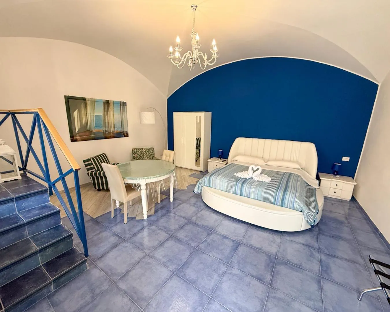 Bedroom, Bed in B&B SOGNANDO VIETRI e SPA ESCLUSIVA