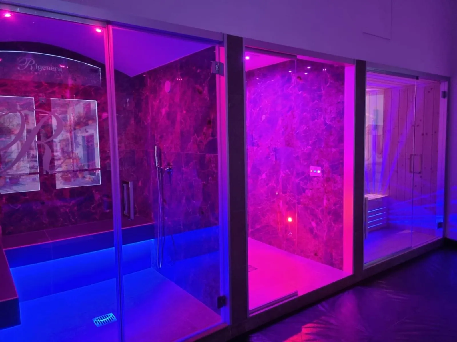 Spa and wellness centre/facilities in B&B SOGNANDO VIETRI e SPA ESCLUSIVA