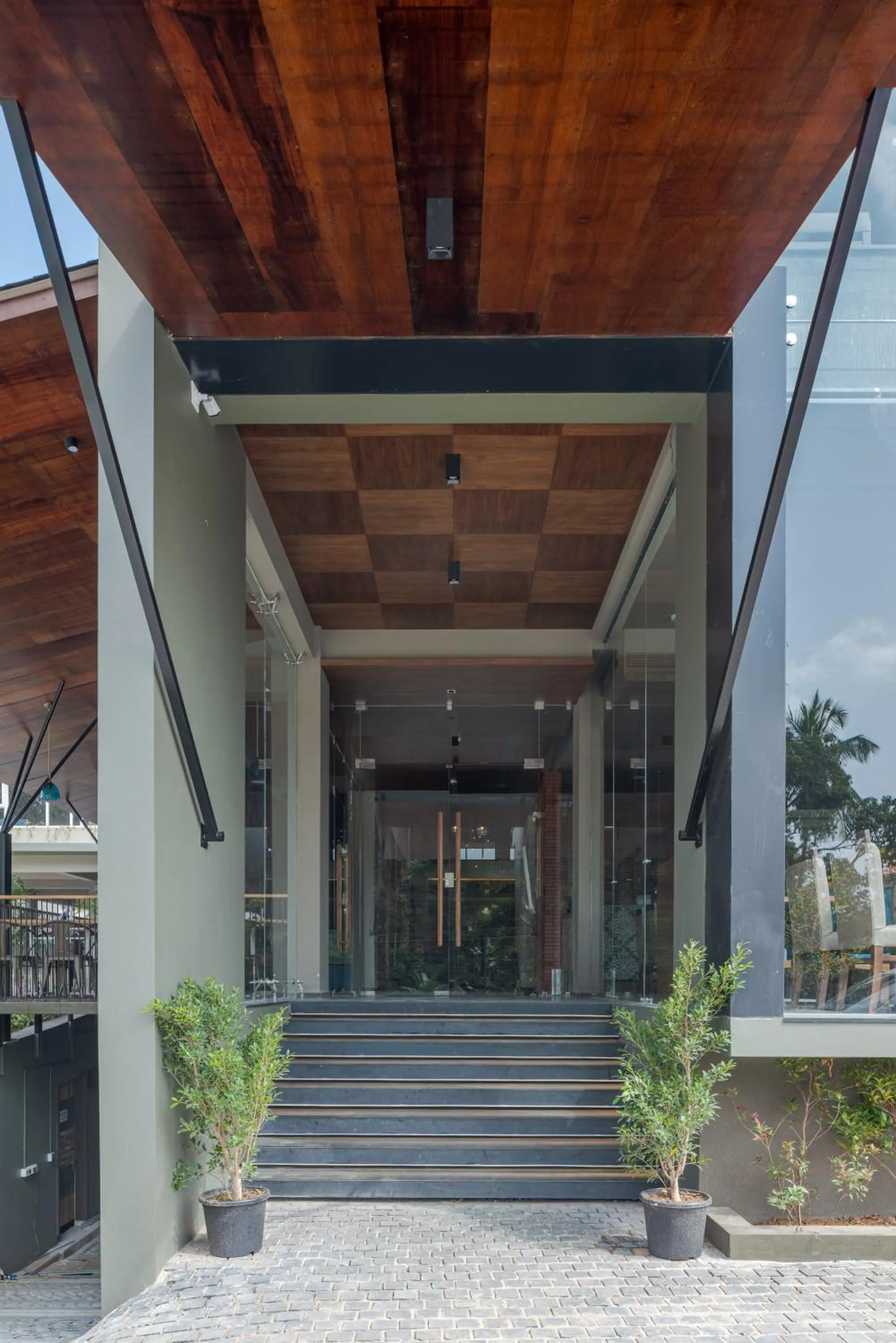 Restaurant/places to eat in GRANDE IRIS