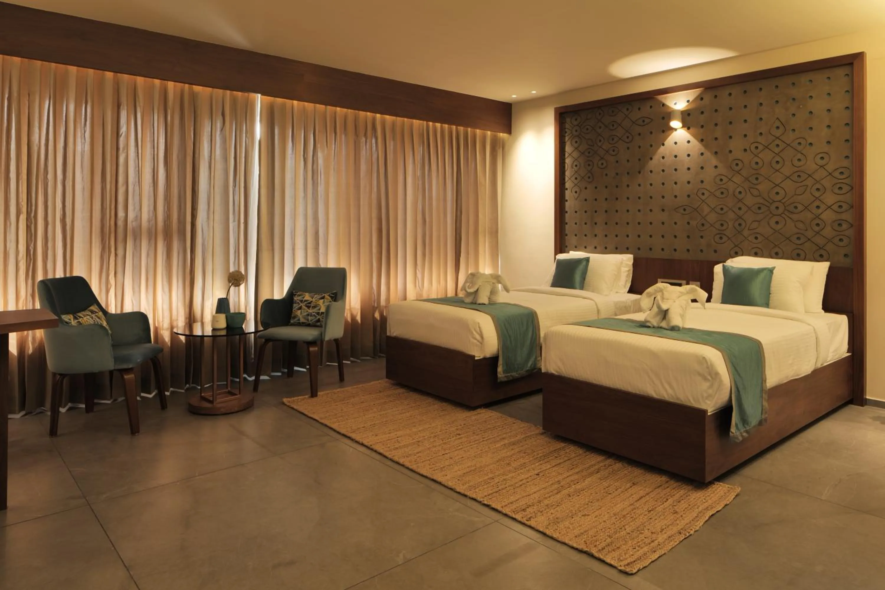 Photo of the whole room, Bed in GRANDE IRIS