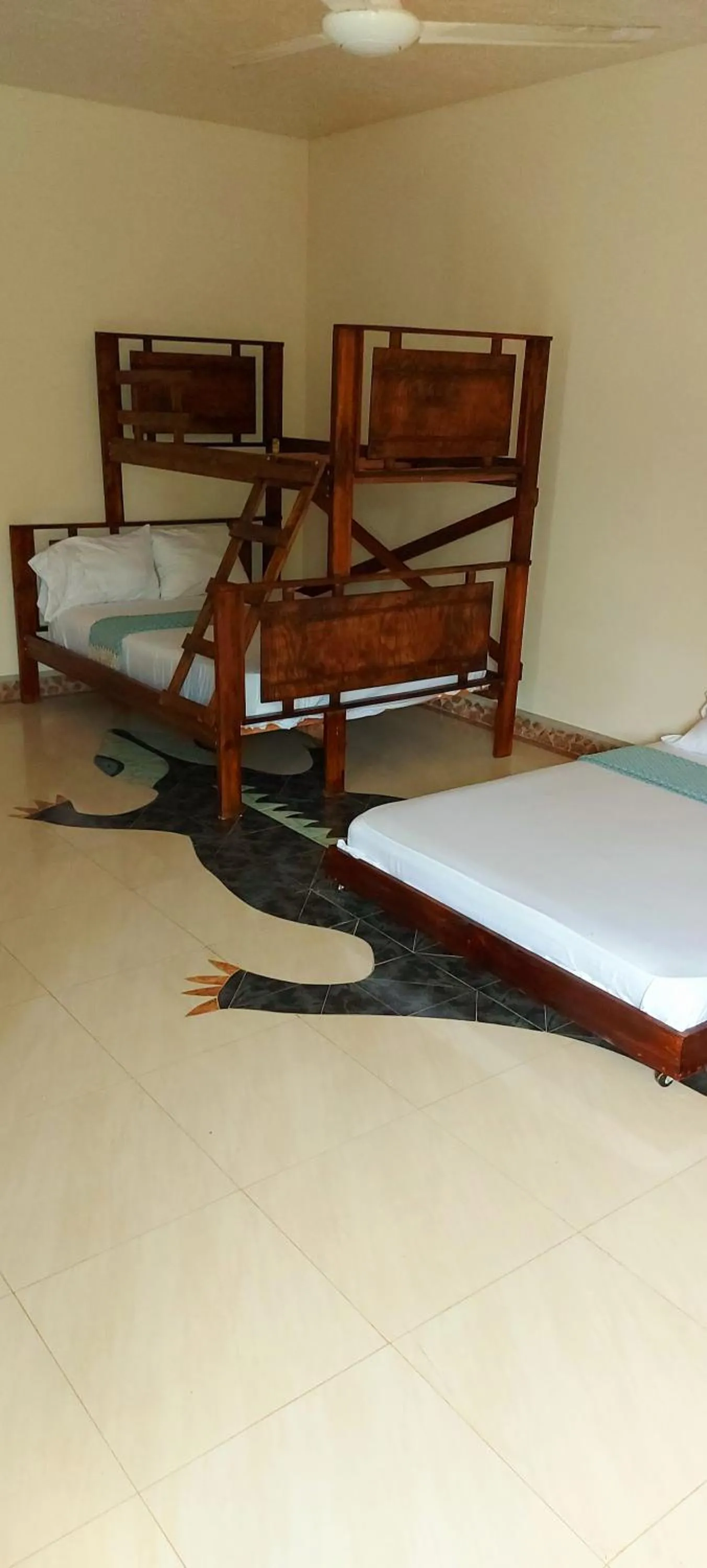 bunk bed in El Castillo Monte Campana