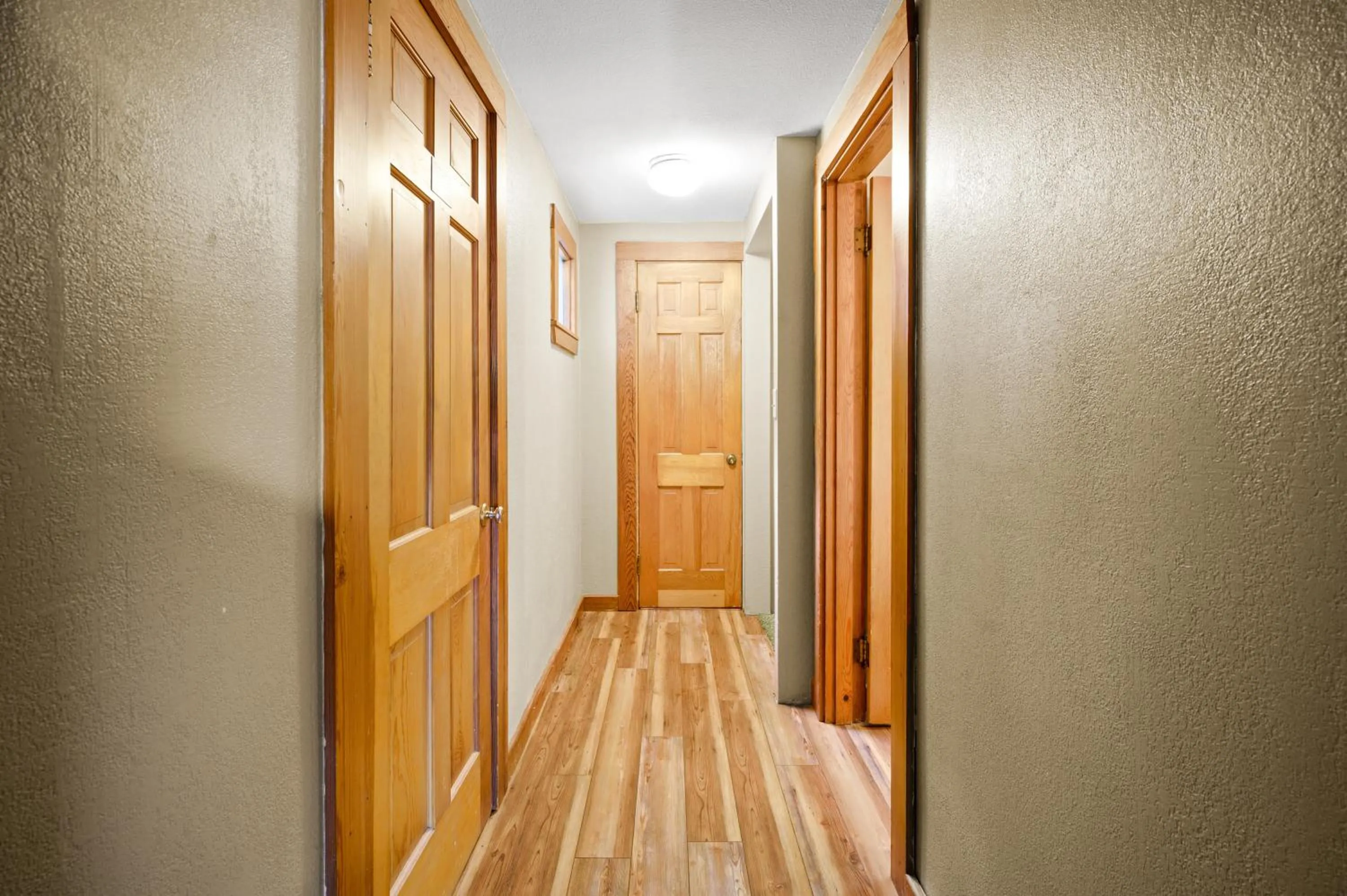 Carr's Northside Hotel and Cottages