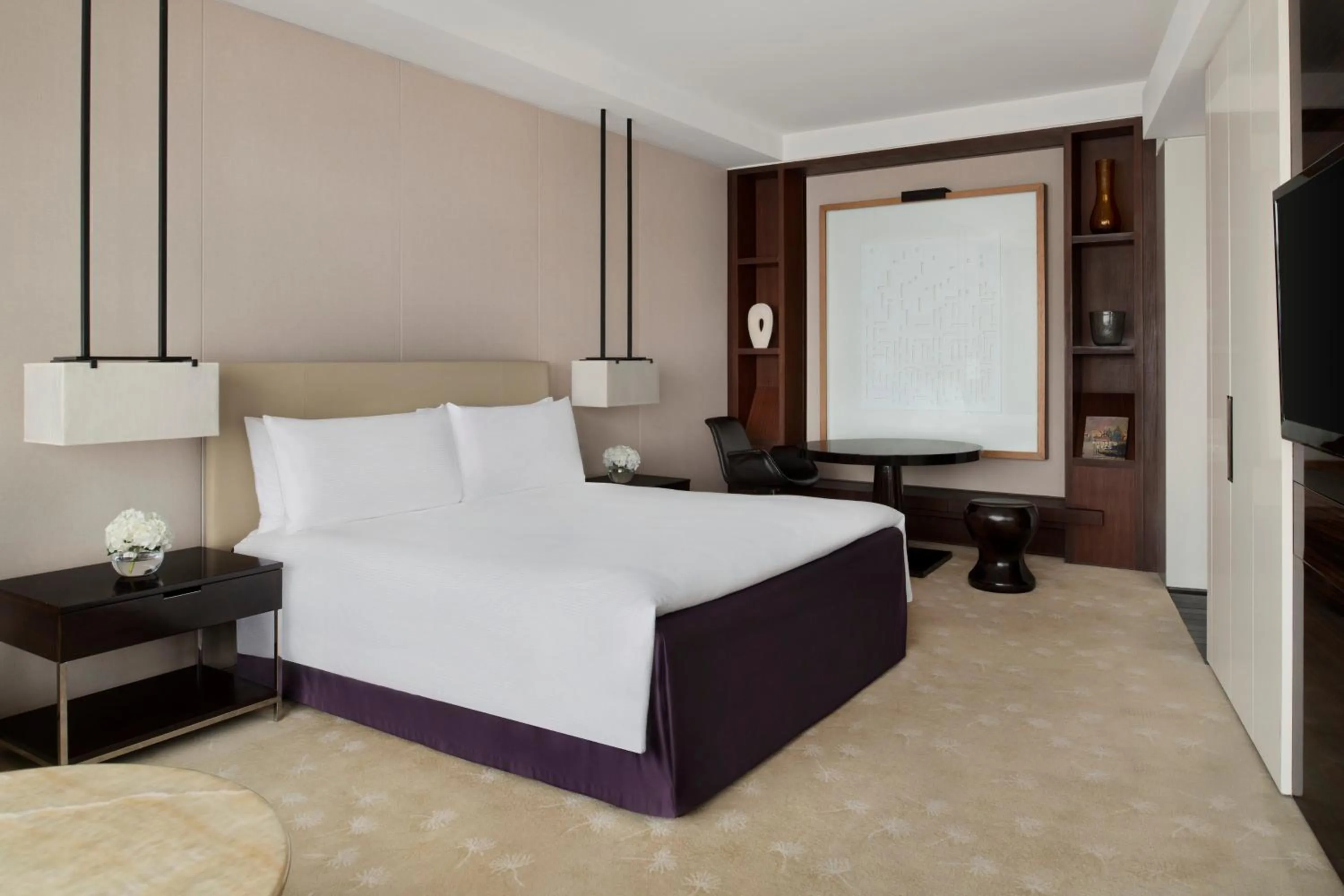 Photo of the whole room, Bed in InterContinental Dubai Festival City by IHG