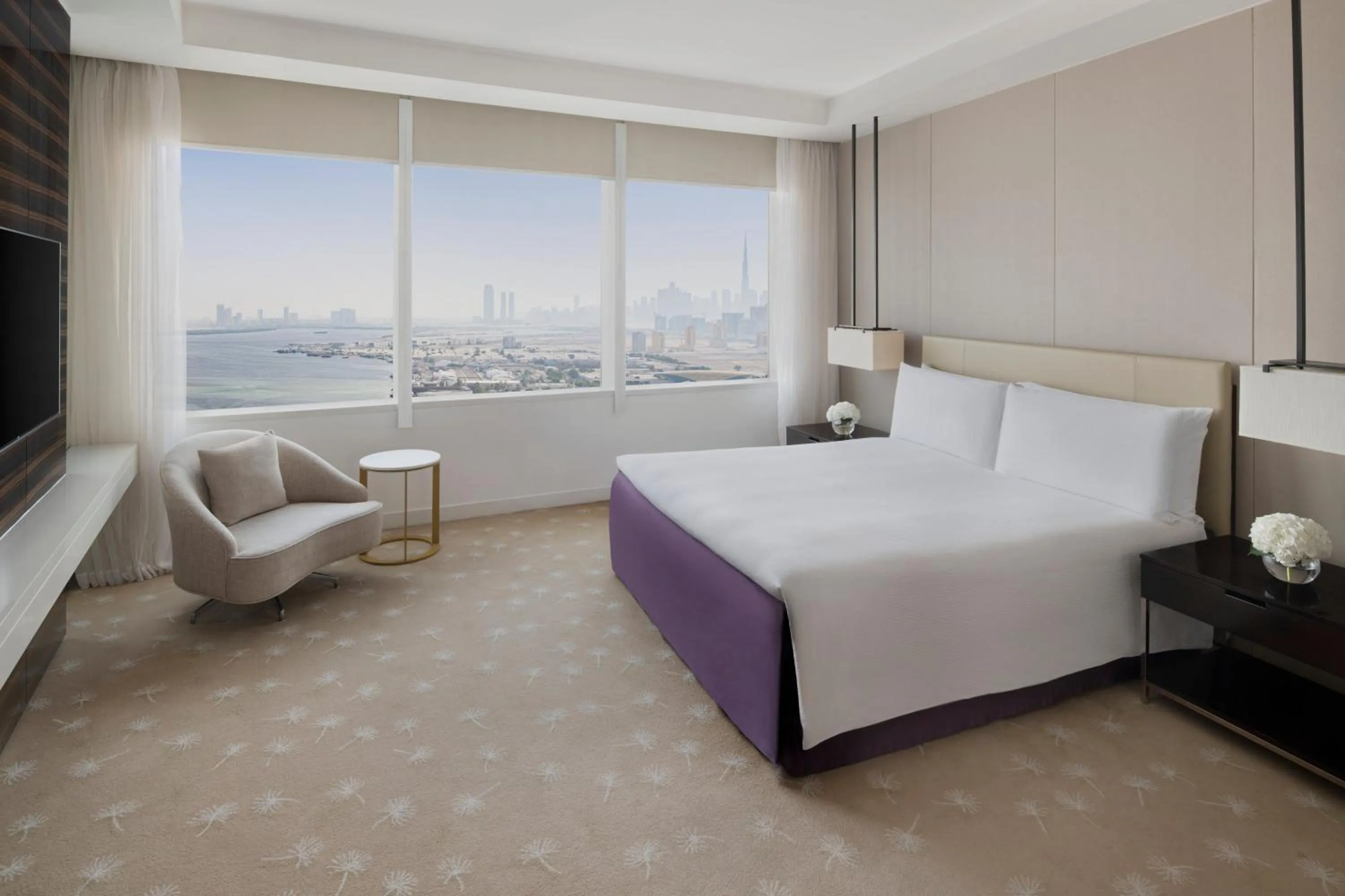Photo of the whole room, Bed in InterContinental Dubai Festival City by IHG