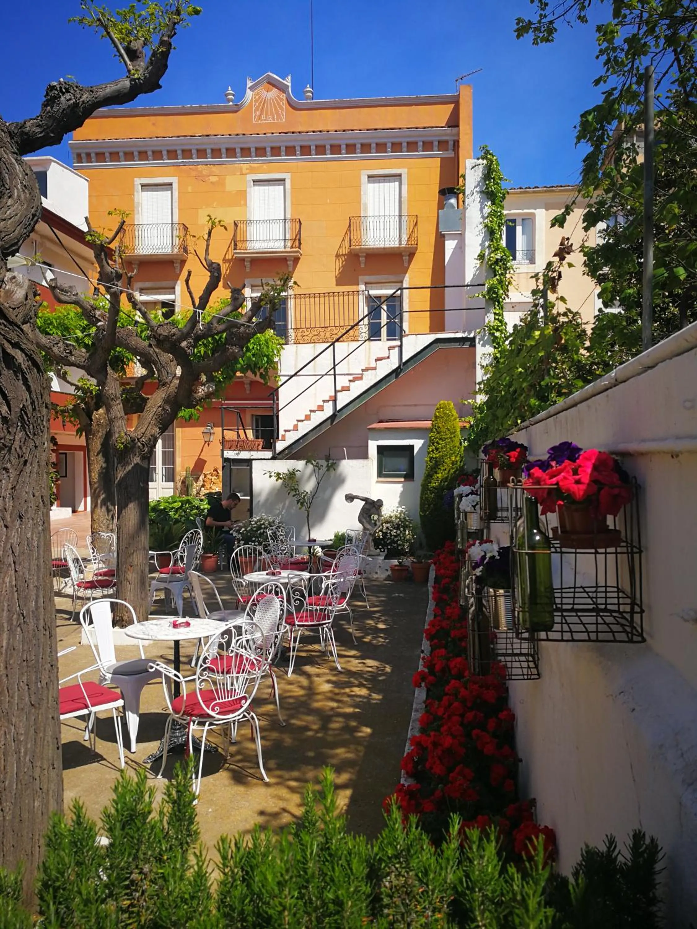 Garden in Hostal Plaja i Pati de Can Plaja
