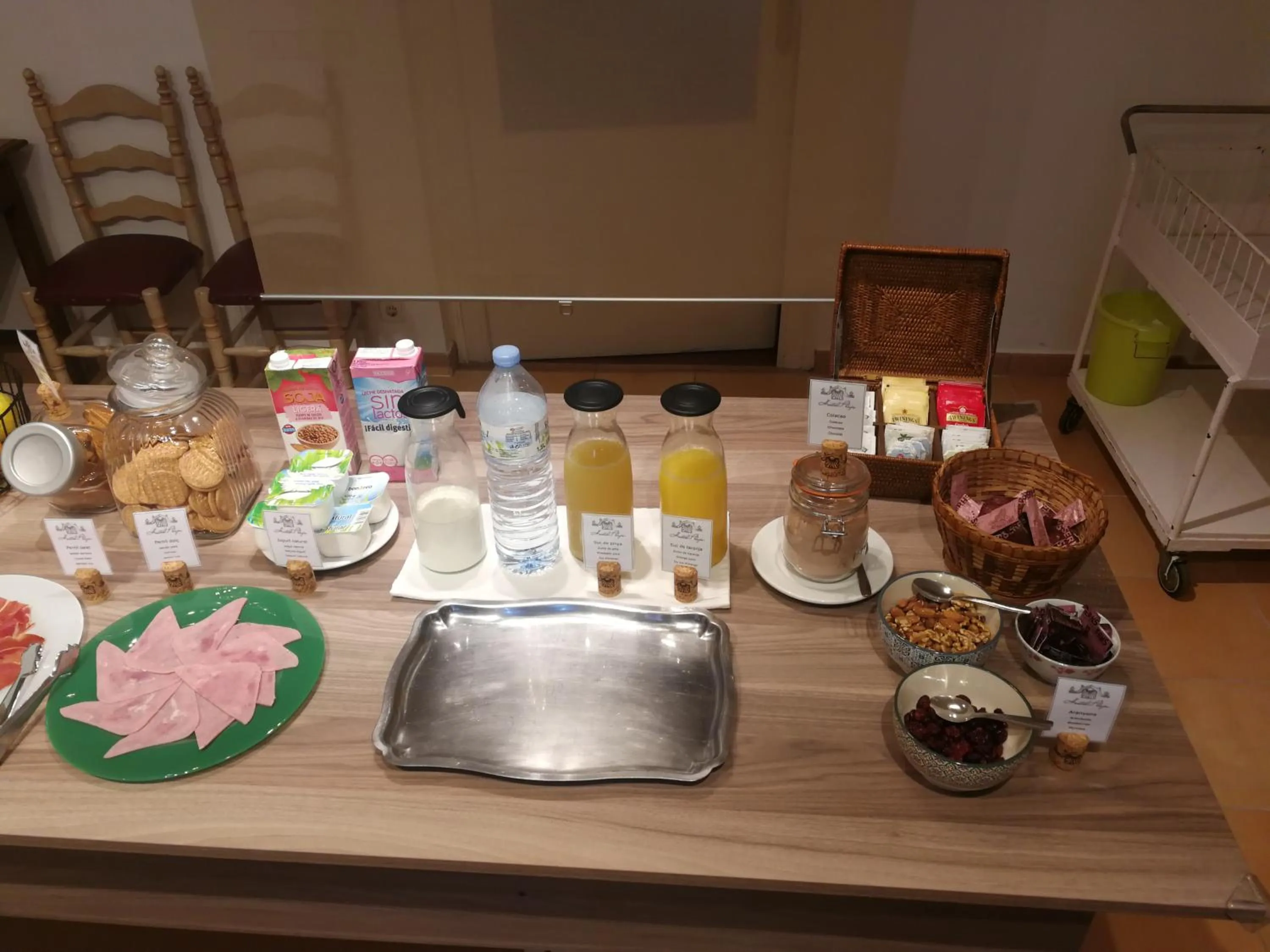 Breakfast in Hostal Plaja i Pati de Can Plaja