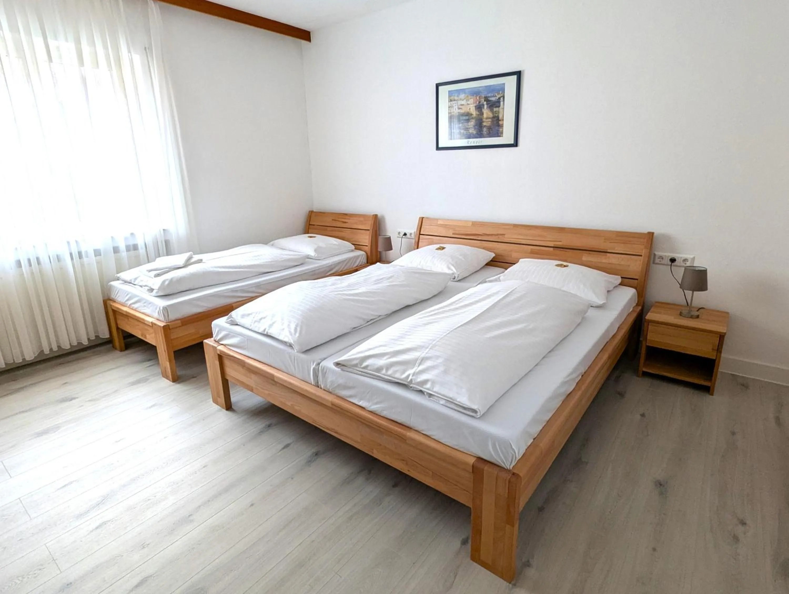 Photo of the whole room, Bed in City Hotel Stuttgart