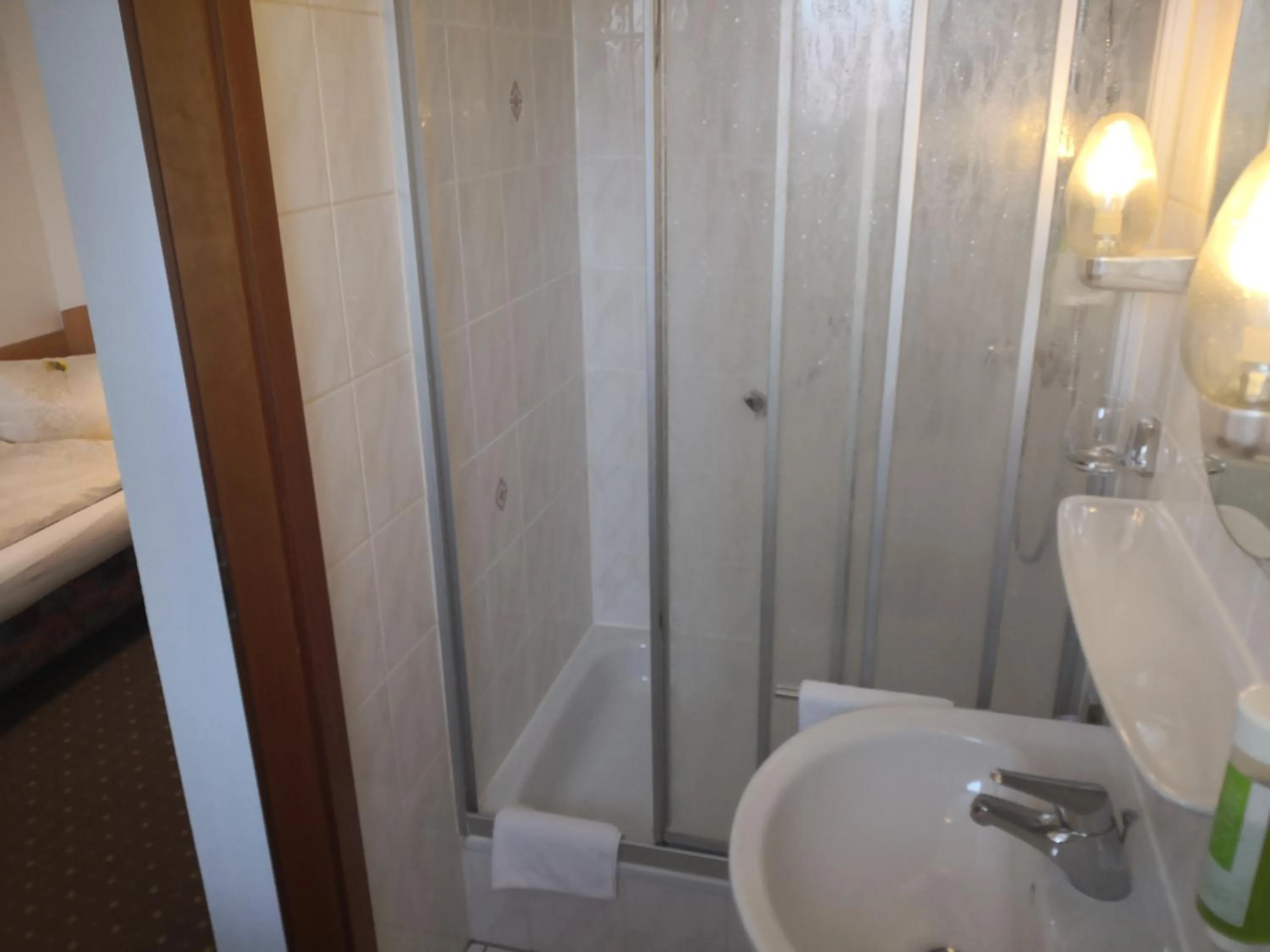 Bathroom in Pension am Heusteig