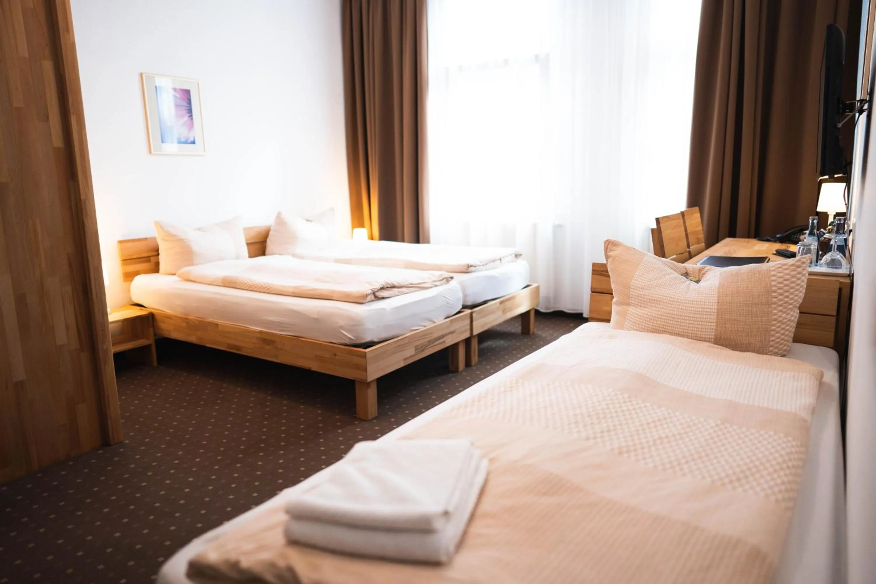 Photo of the whole room, Bed in Pension am Heusteig