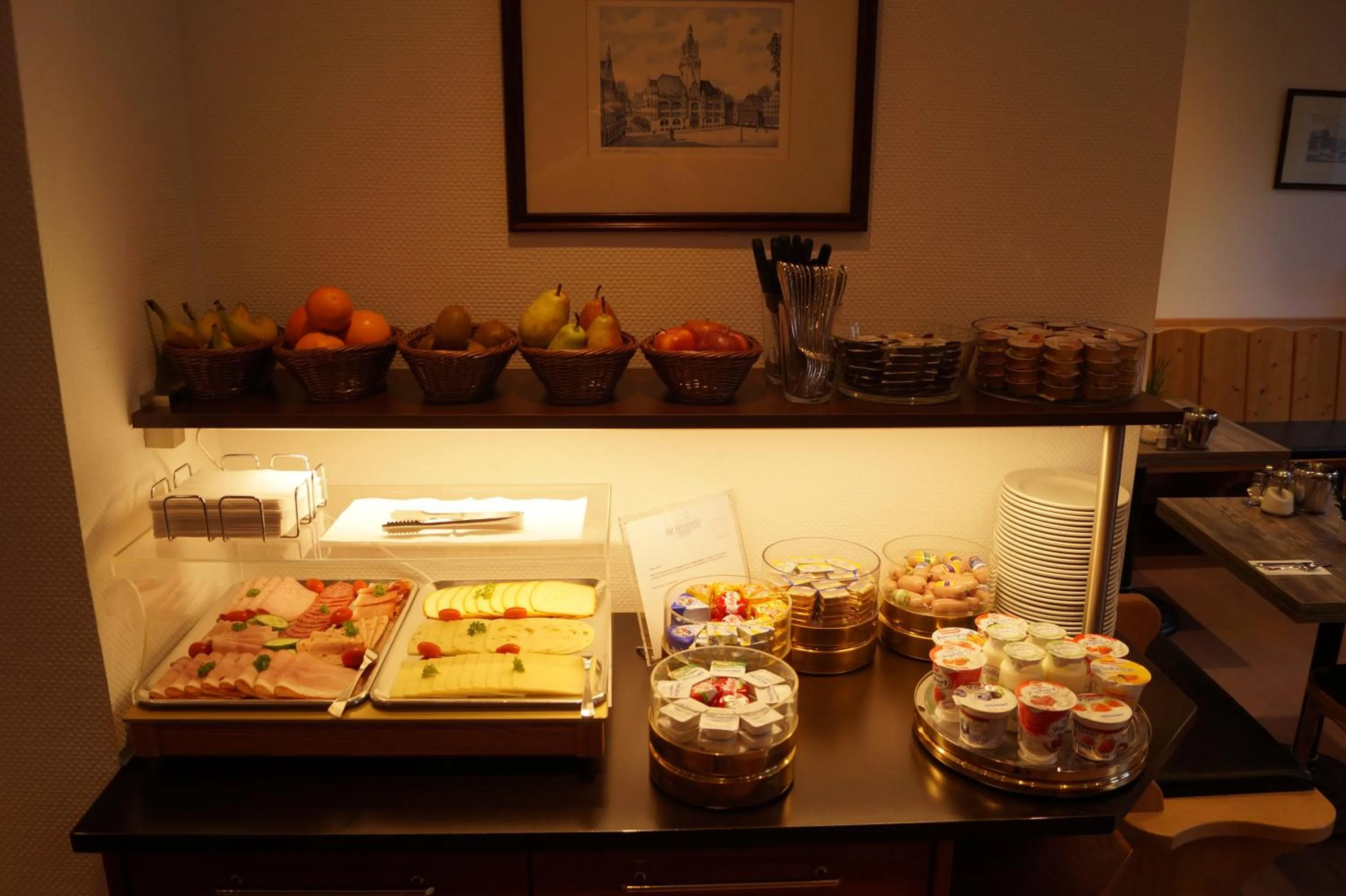 Buffet breakfast in Pension am Heusteig