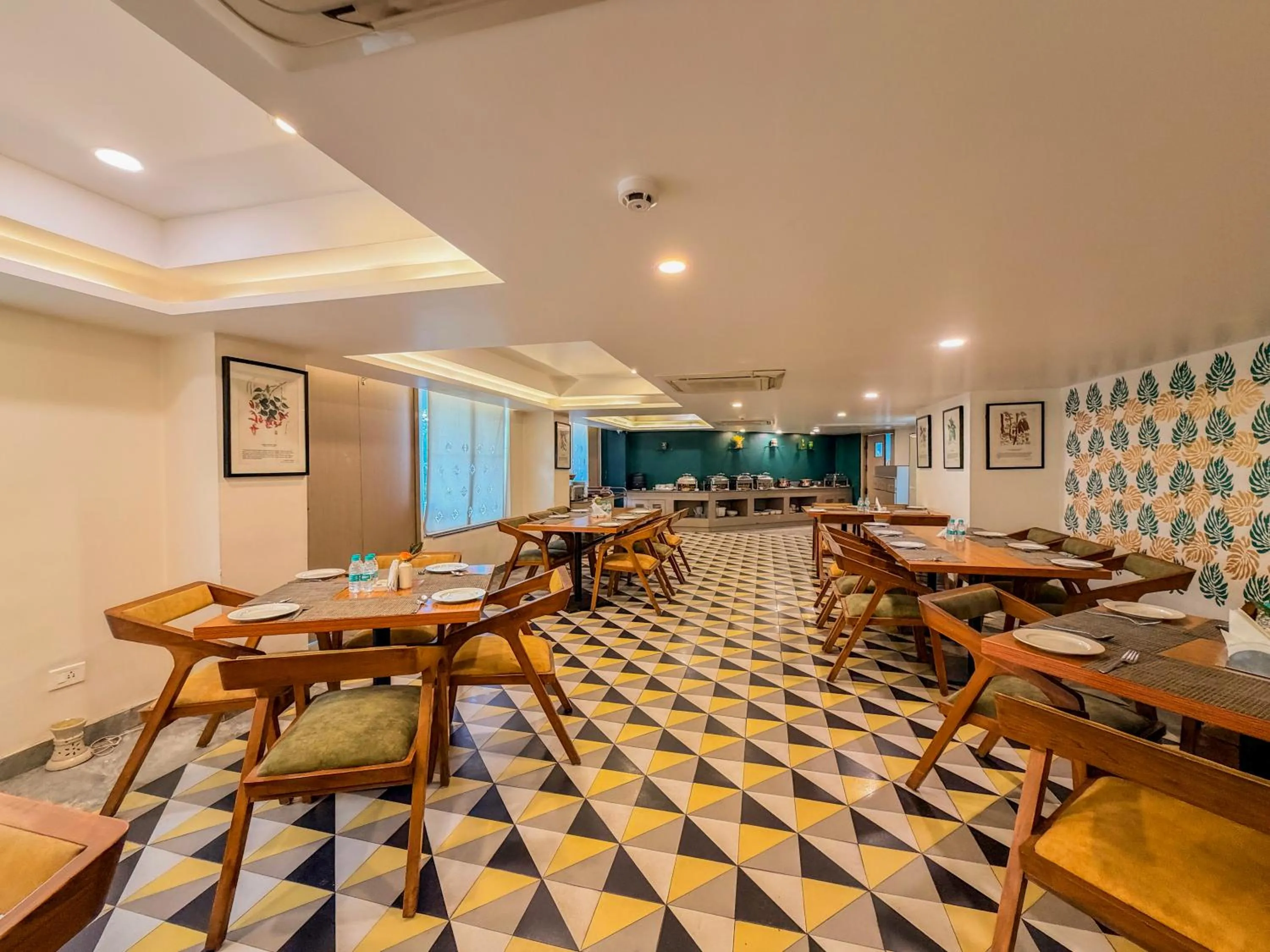 Restaurant/places to eat in Spree Hotel Kriday Rajpur Road Dehradun