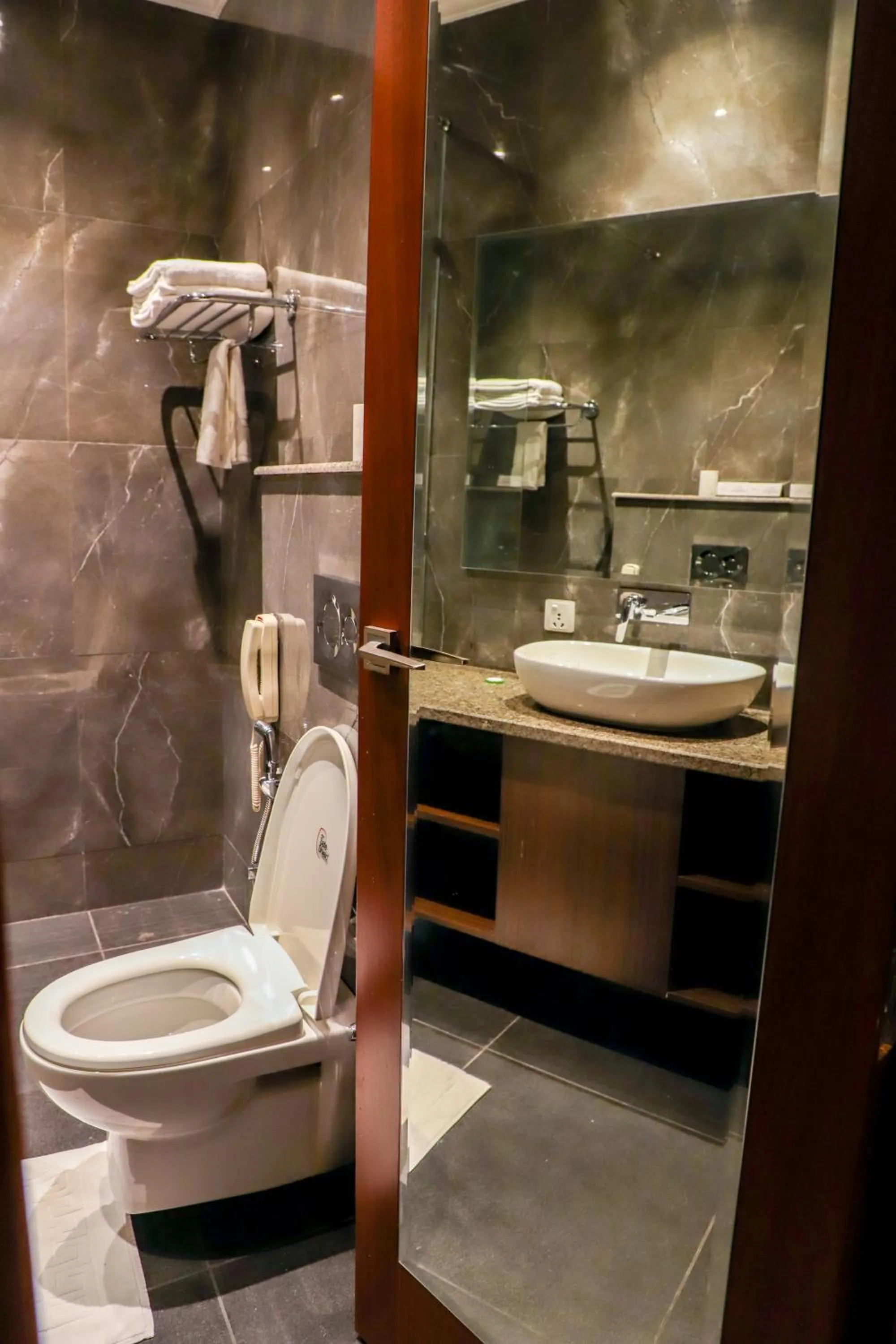 Bathroom in juSTa Palampur Resort & Convention Centre
