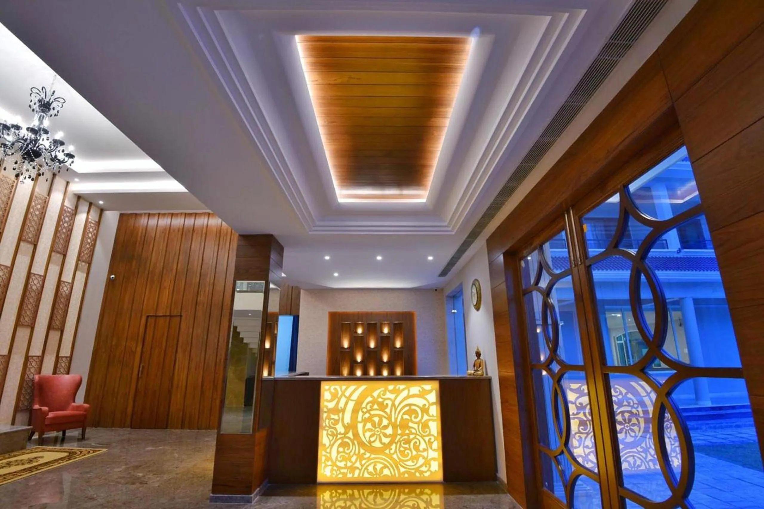 Lobby or reception in juSTa Palampur Resort & Convention Centre