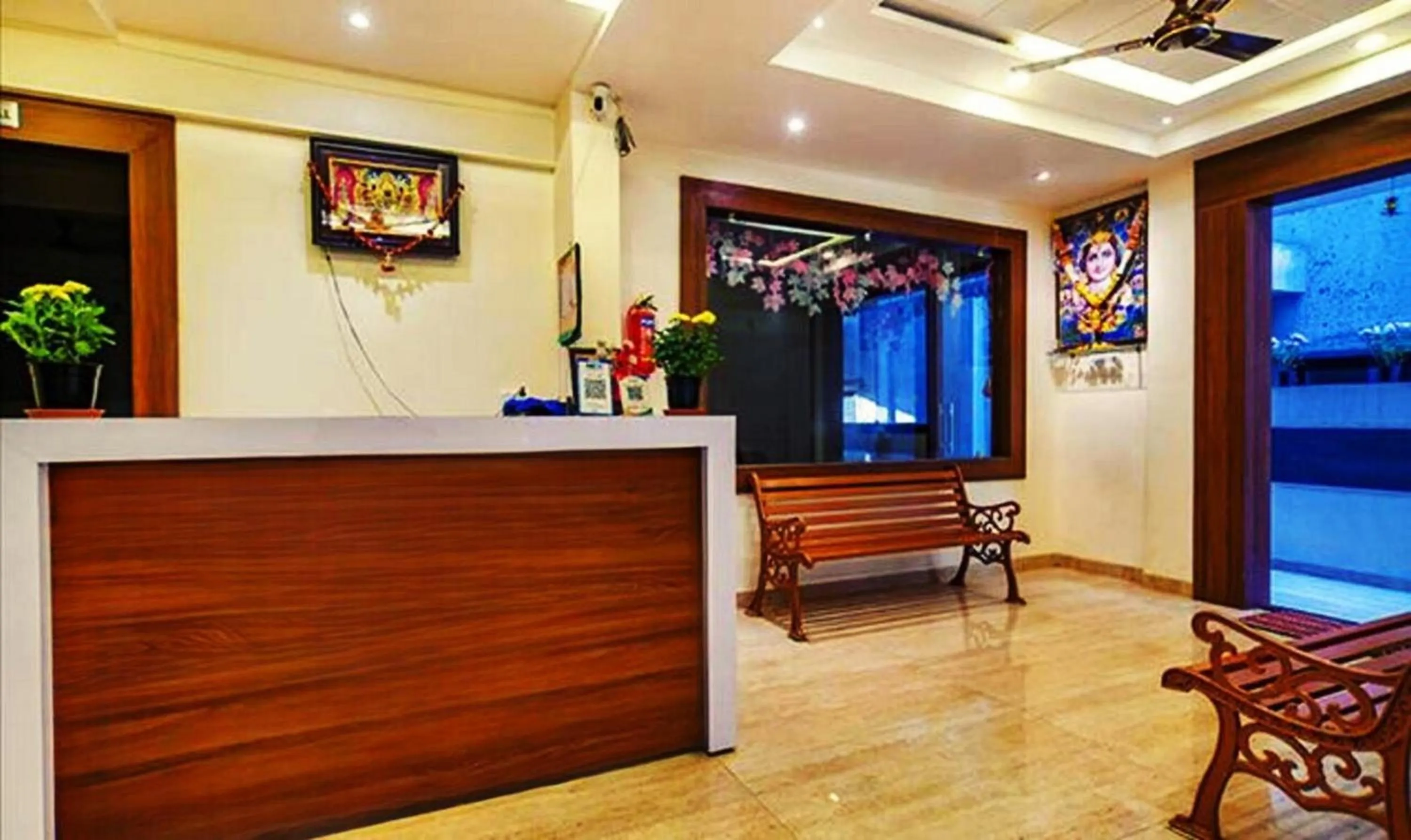 TV and multimedia in Hotel Shubhshree