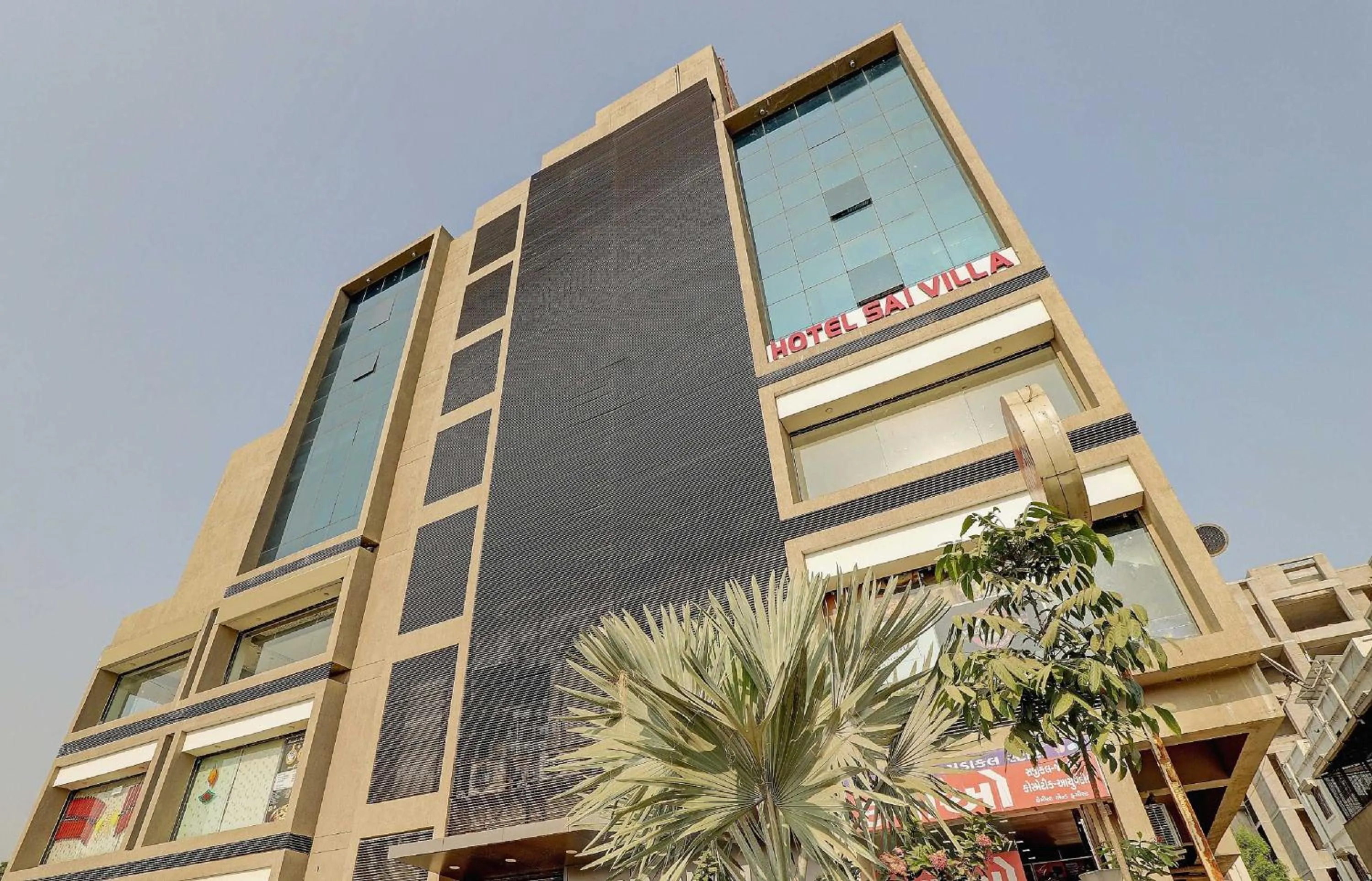 Facade/entrance in Hotel O Sai Villa