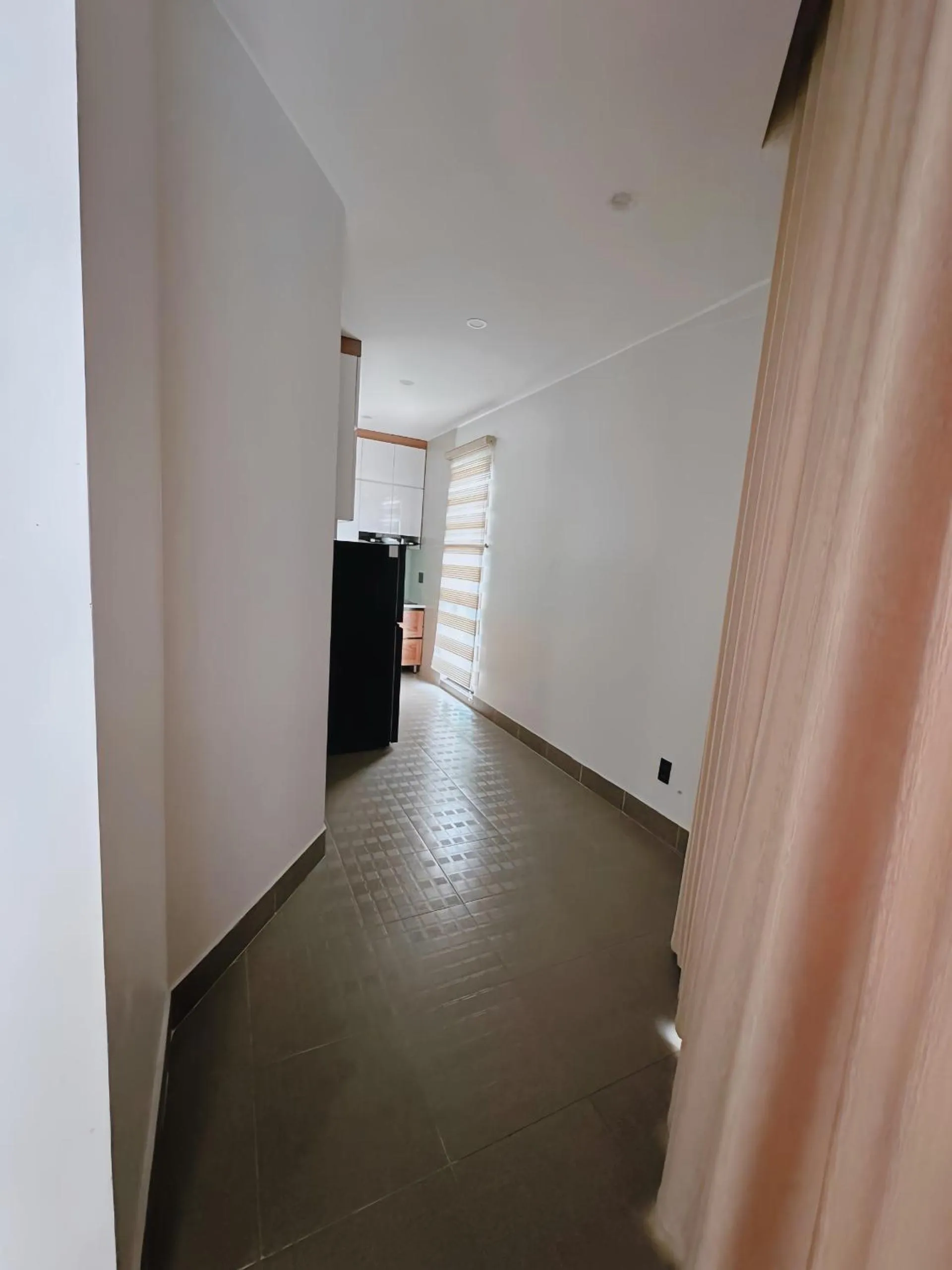 Queen Hotel Hoàng Gia