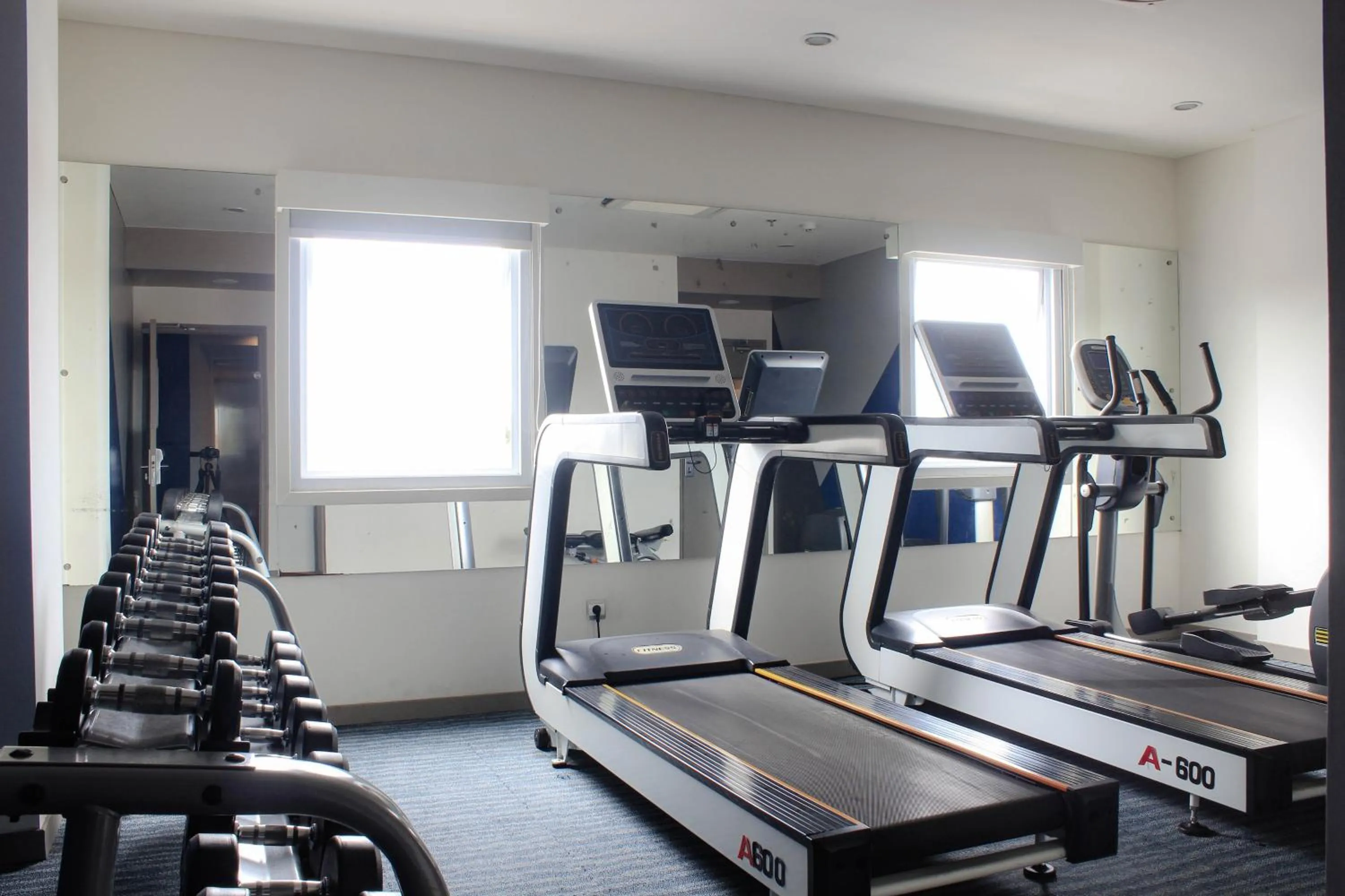 Fitness centre/facilities in MD 7 Hotel Cirebon