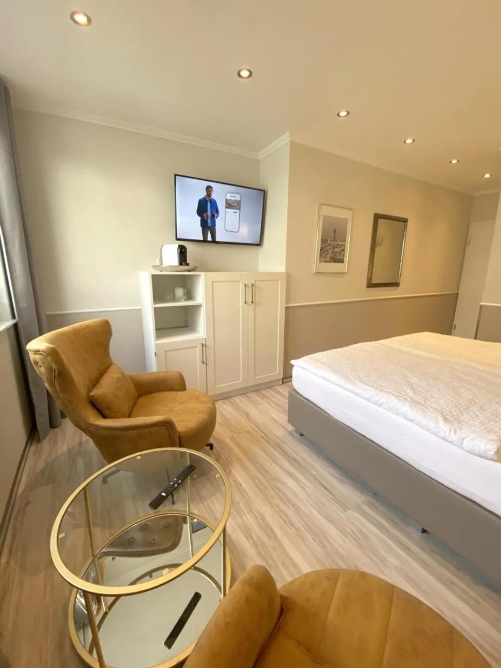 Bed in Hotel zum Hafen