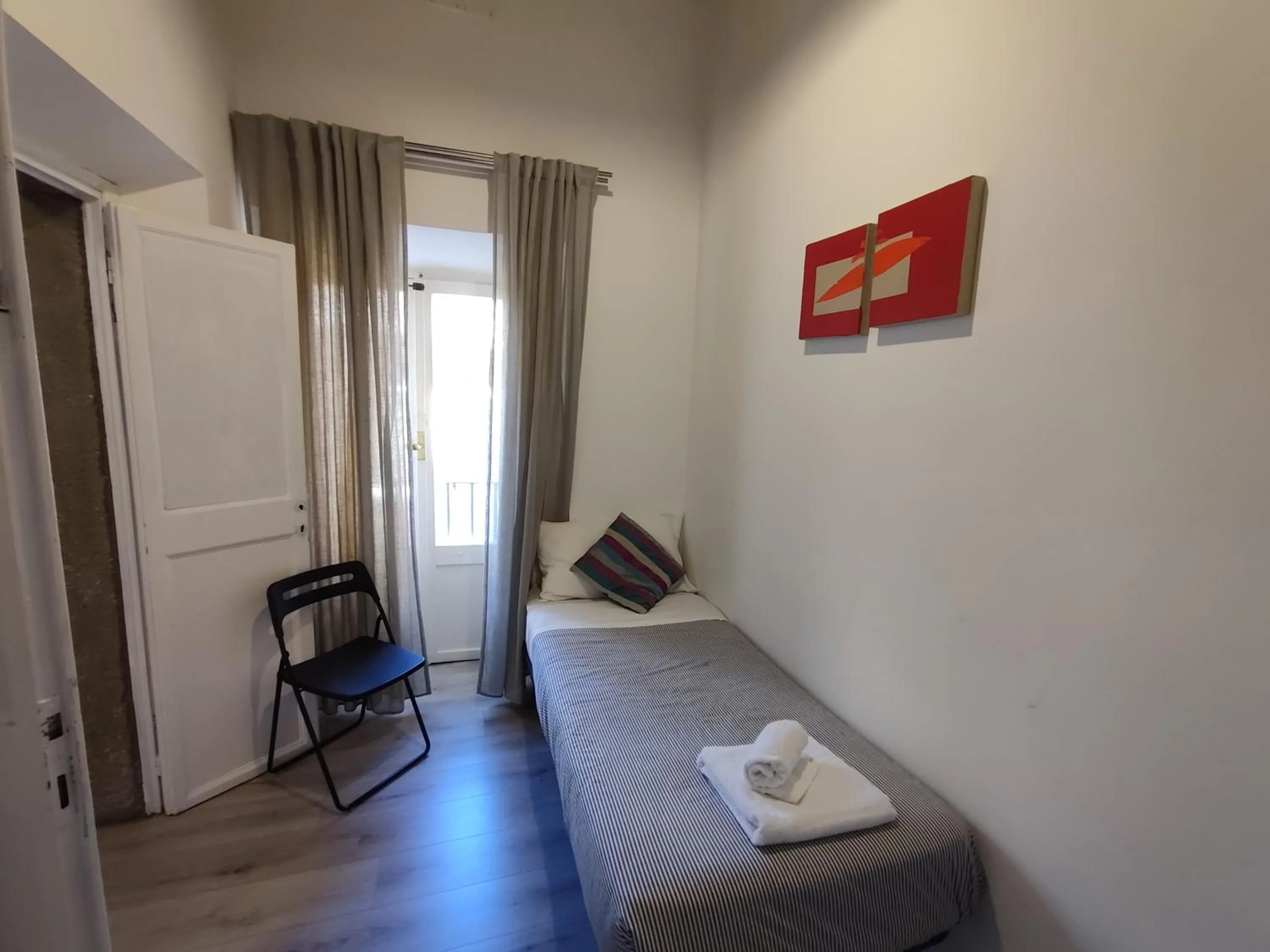 Bed in Giubbonari Street