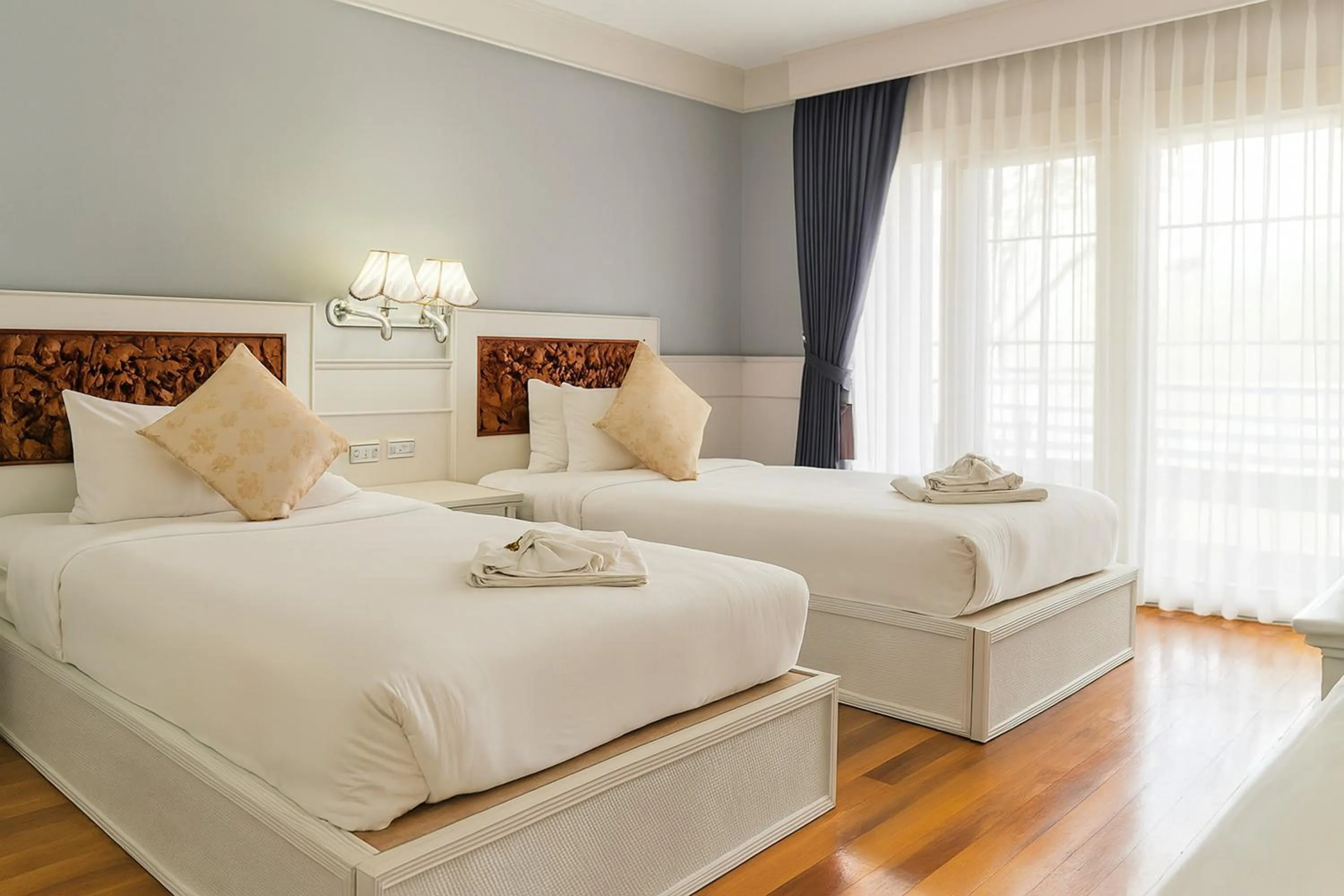 Bed in River Breeze Chiangsaen