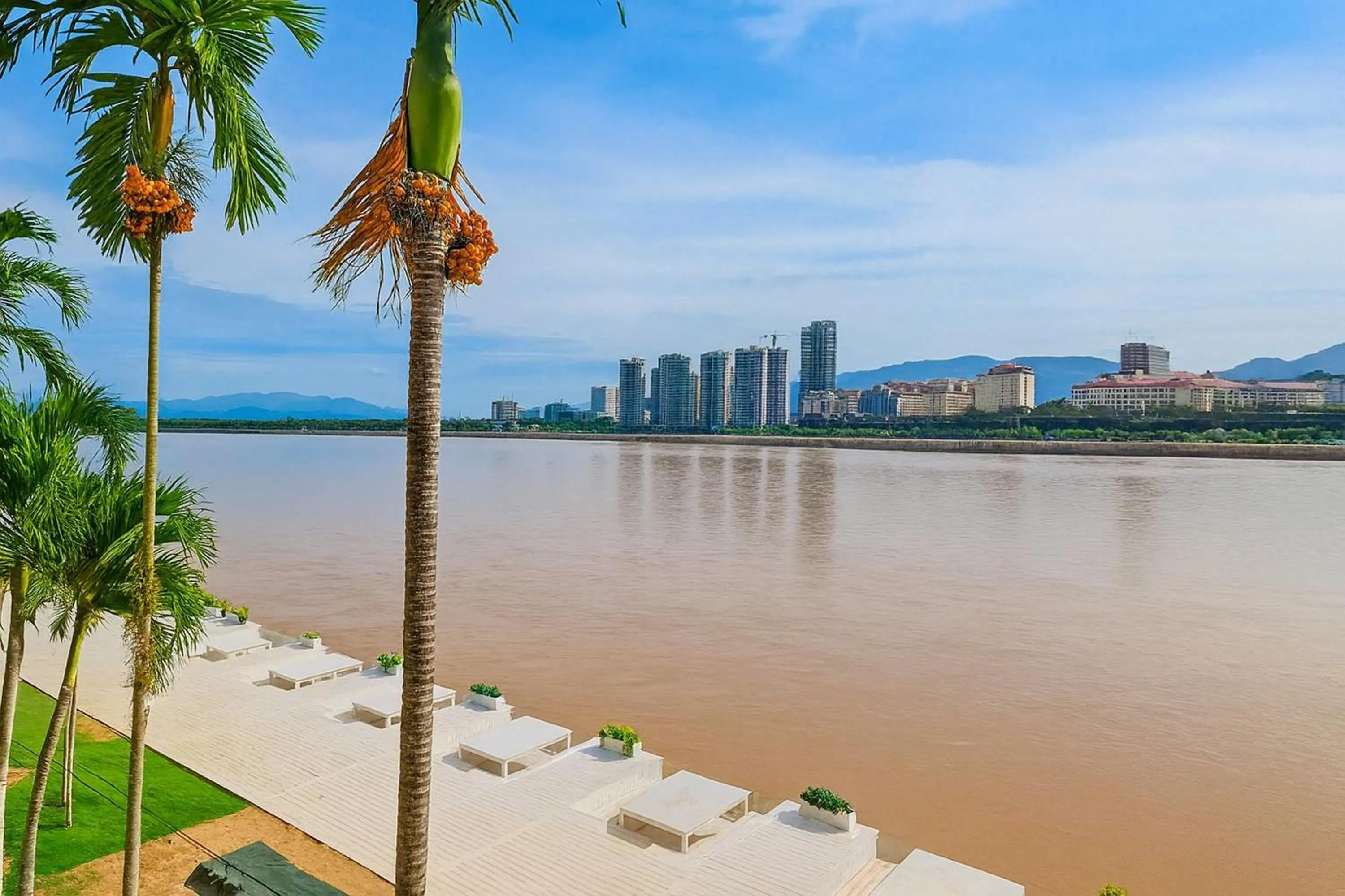 Mountain view in River Breeze Chiangsaen