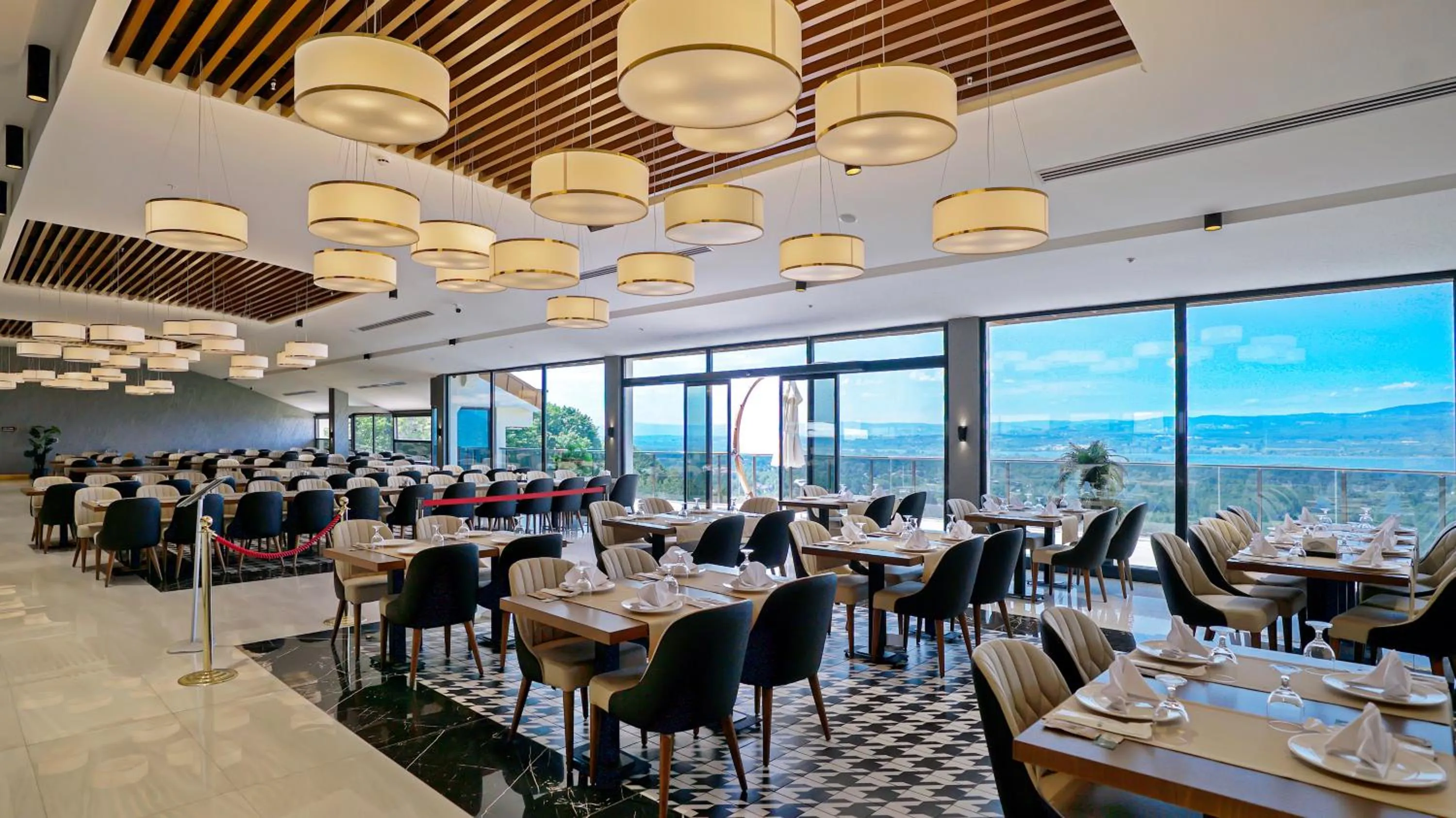 Restaurant/places to eat in Cabir Deluxe Hotel Sapanca