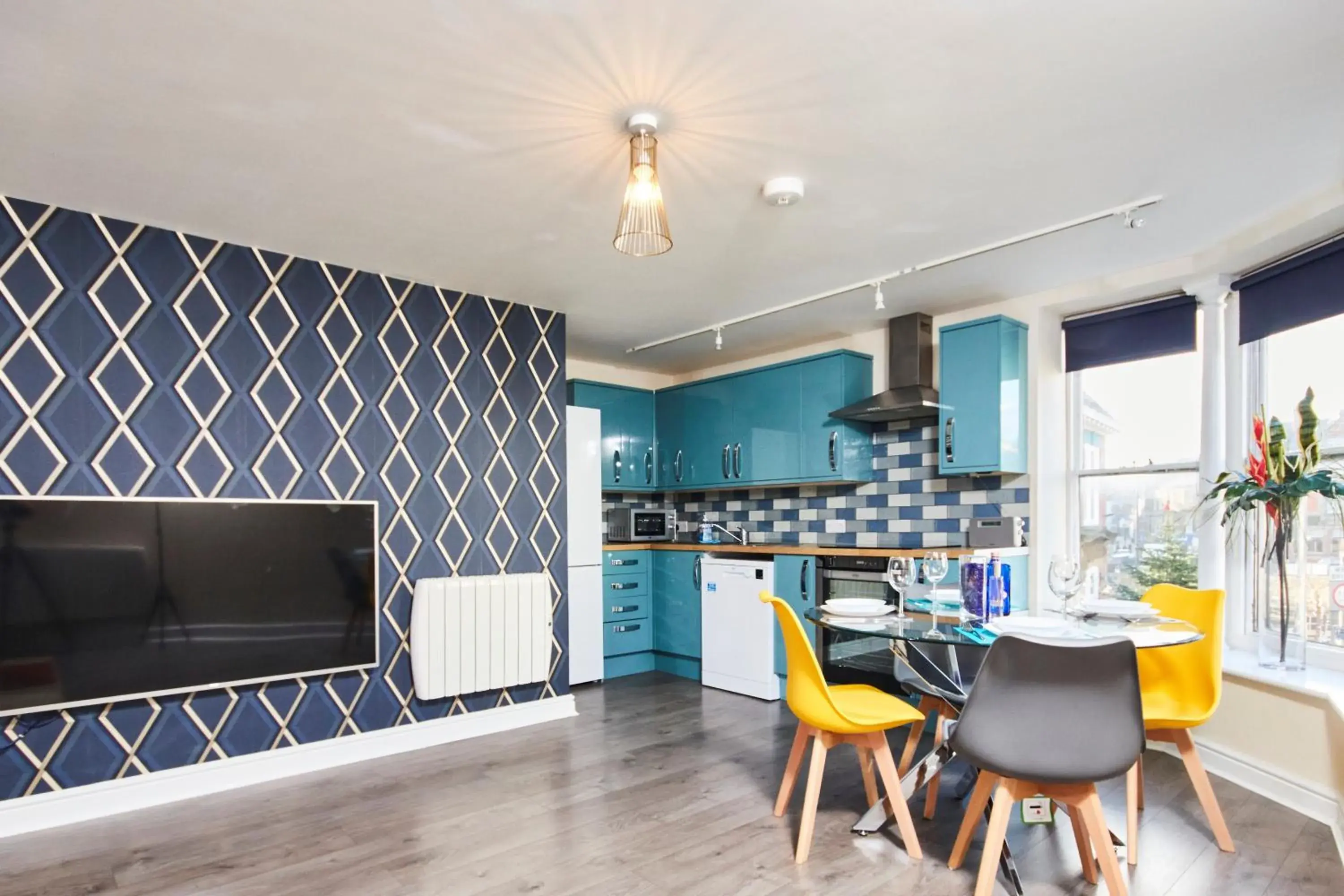 Three-Bedroom Premium Apartment in Whitby Bridge Luxury Apartments Three-Bedroom Premium Apartment in Whitby Bridge Luxury Apartments