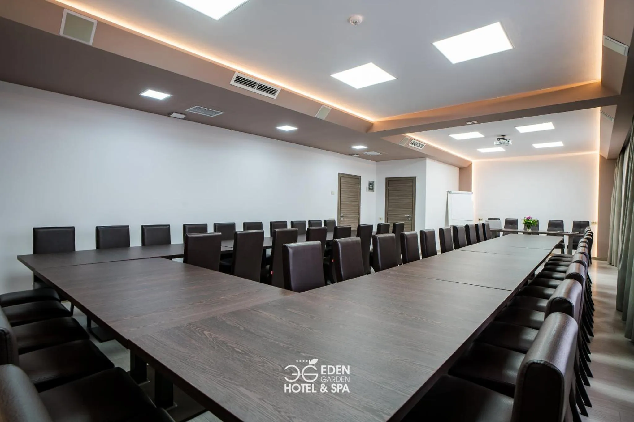 Hotel Eden Garden Spa