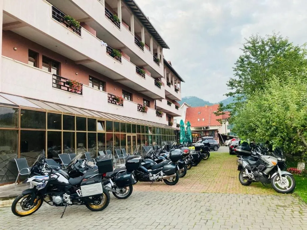 Hotel Eden Garden Spa