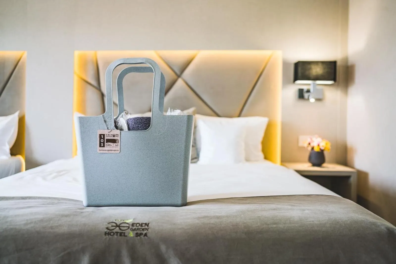 Bed in Hotel Eden Garden Spa