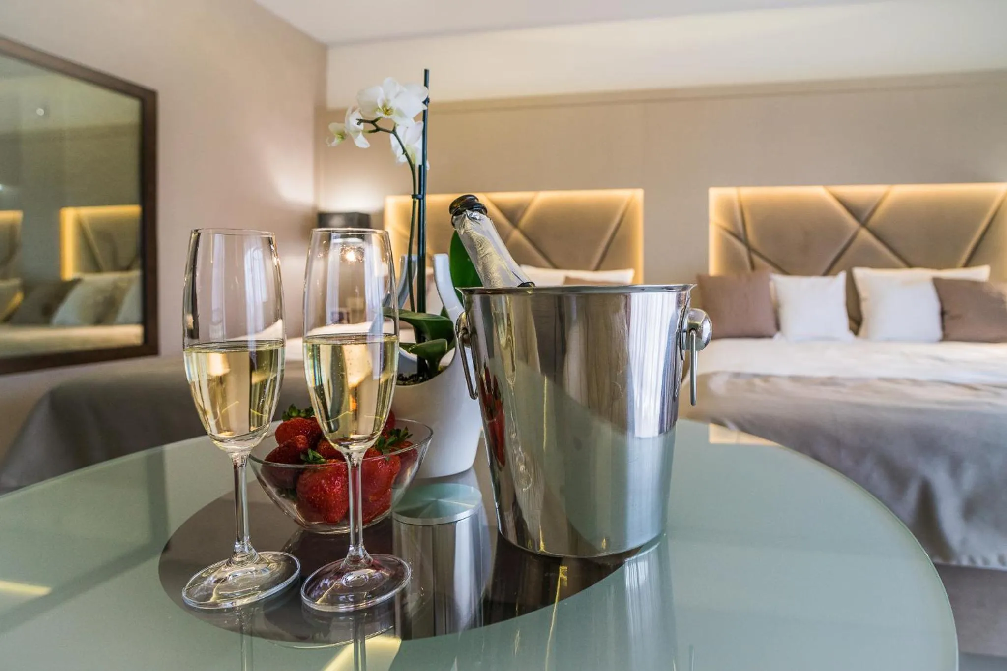 Bed in Hotel Eden Garden Spa