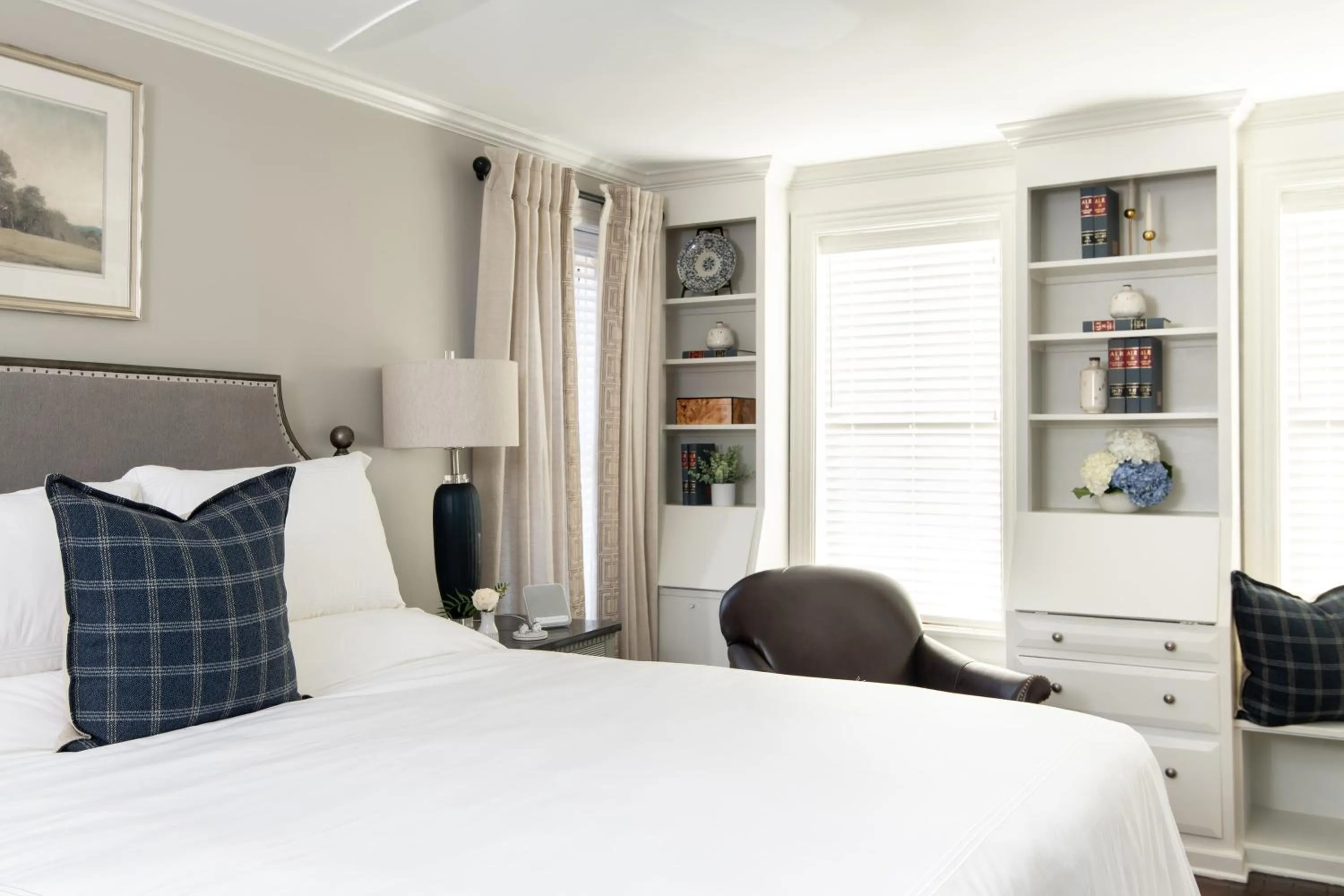 Photo of the whole room, Bed in 134 Prince - Luxury Boutique Hotel