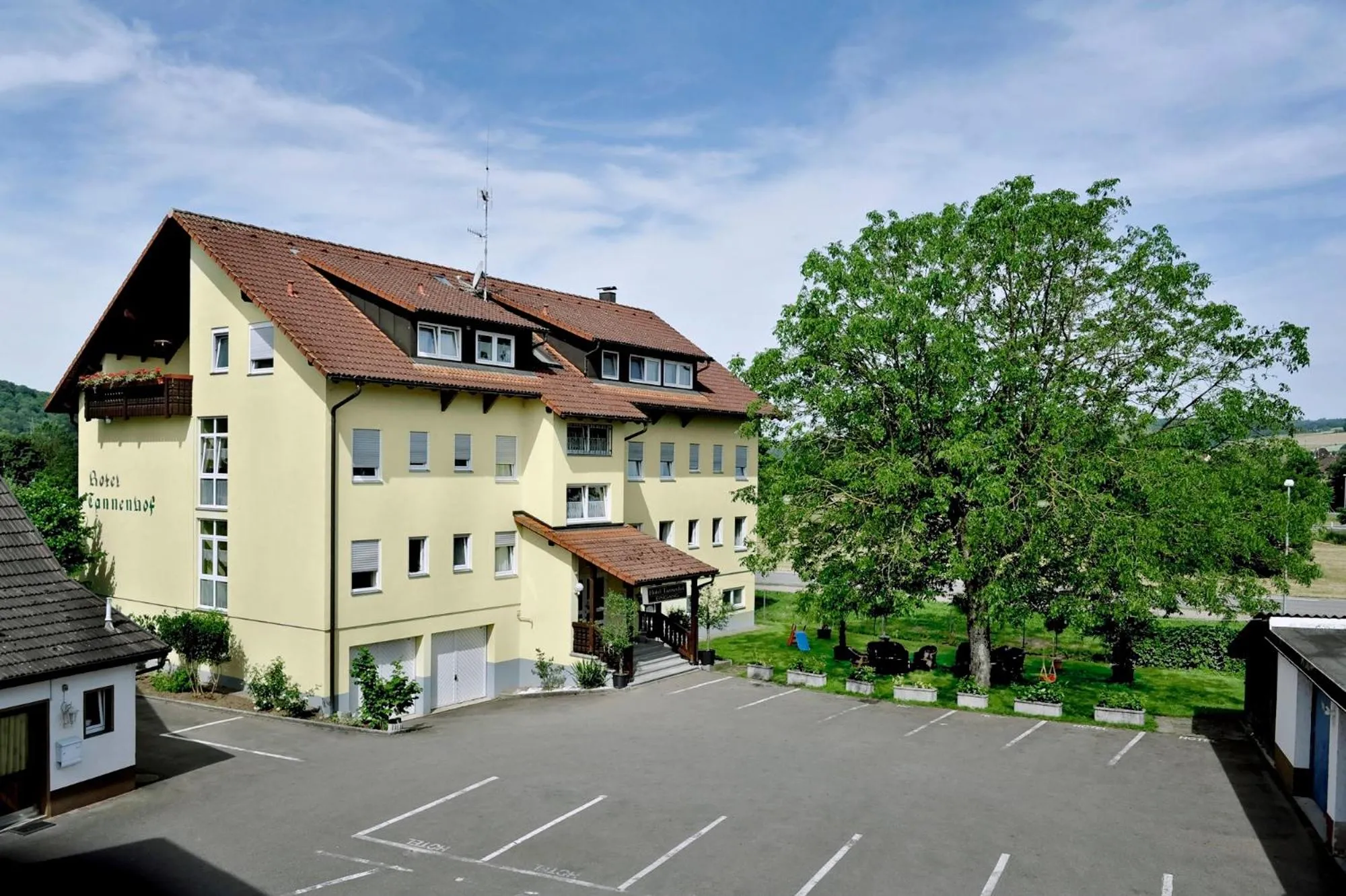 Facade/entrance in Hotel Tannenhof