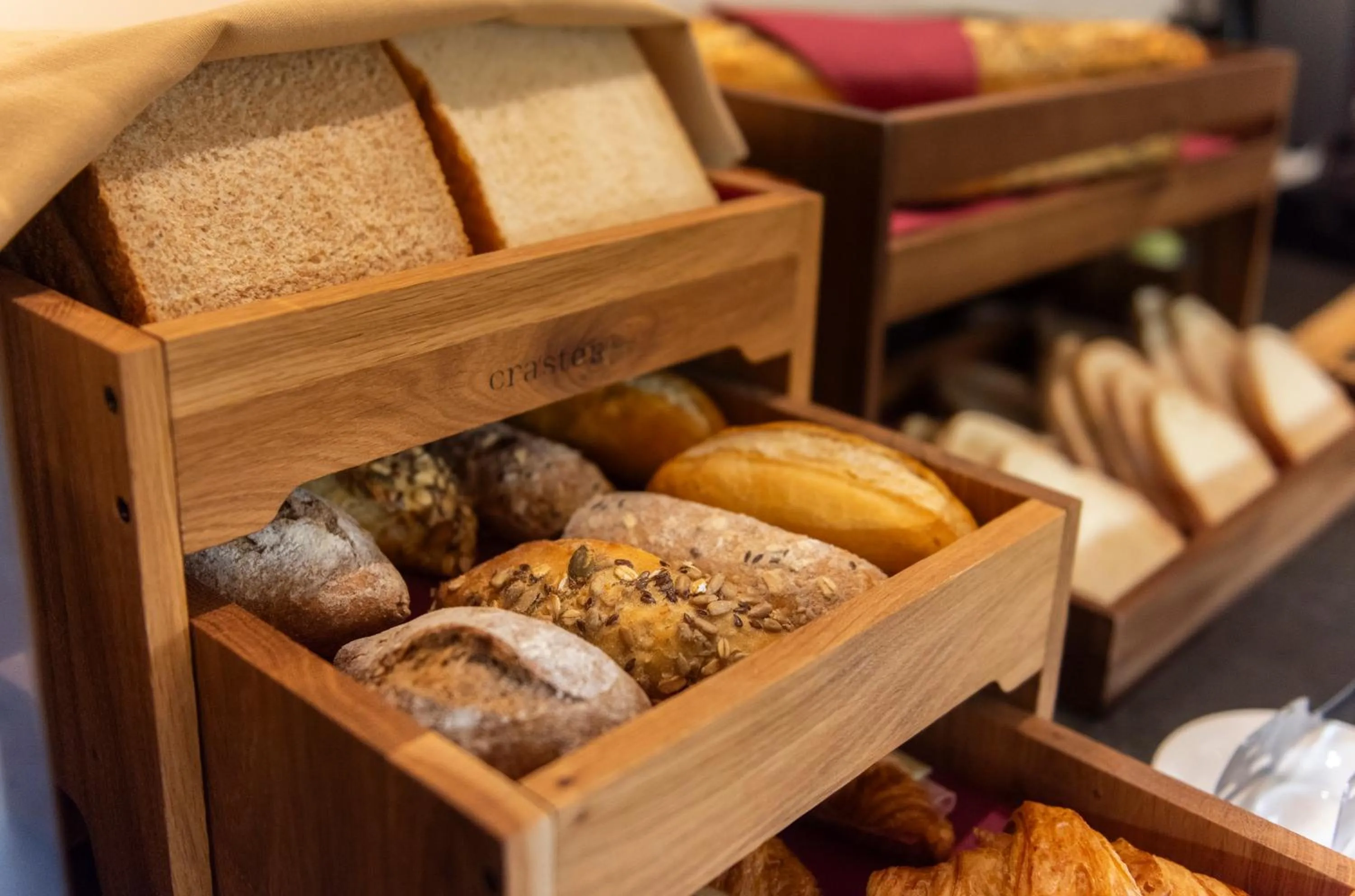 Breakfast in Hotel California