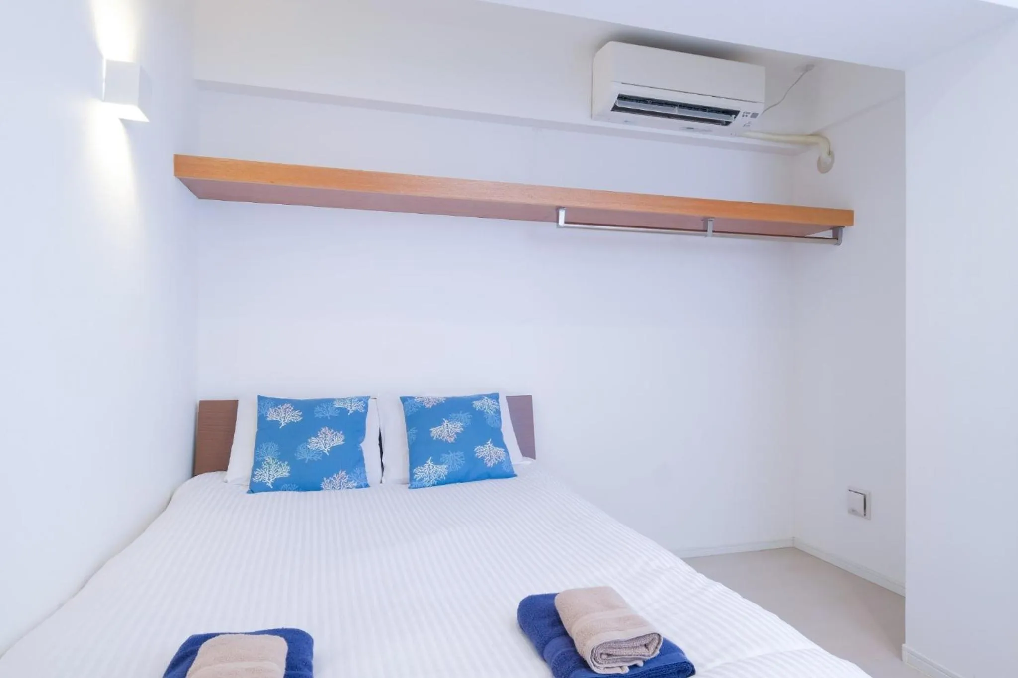 Bed in Good Life Apartment - Vacation STAY 08485v