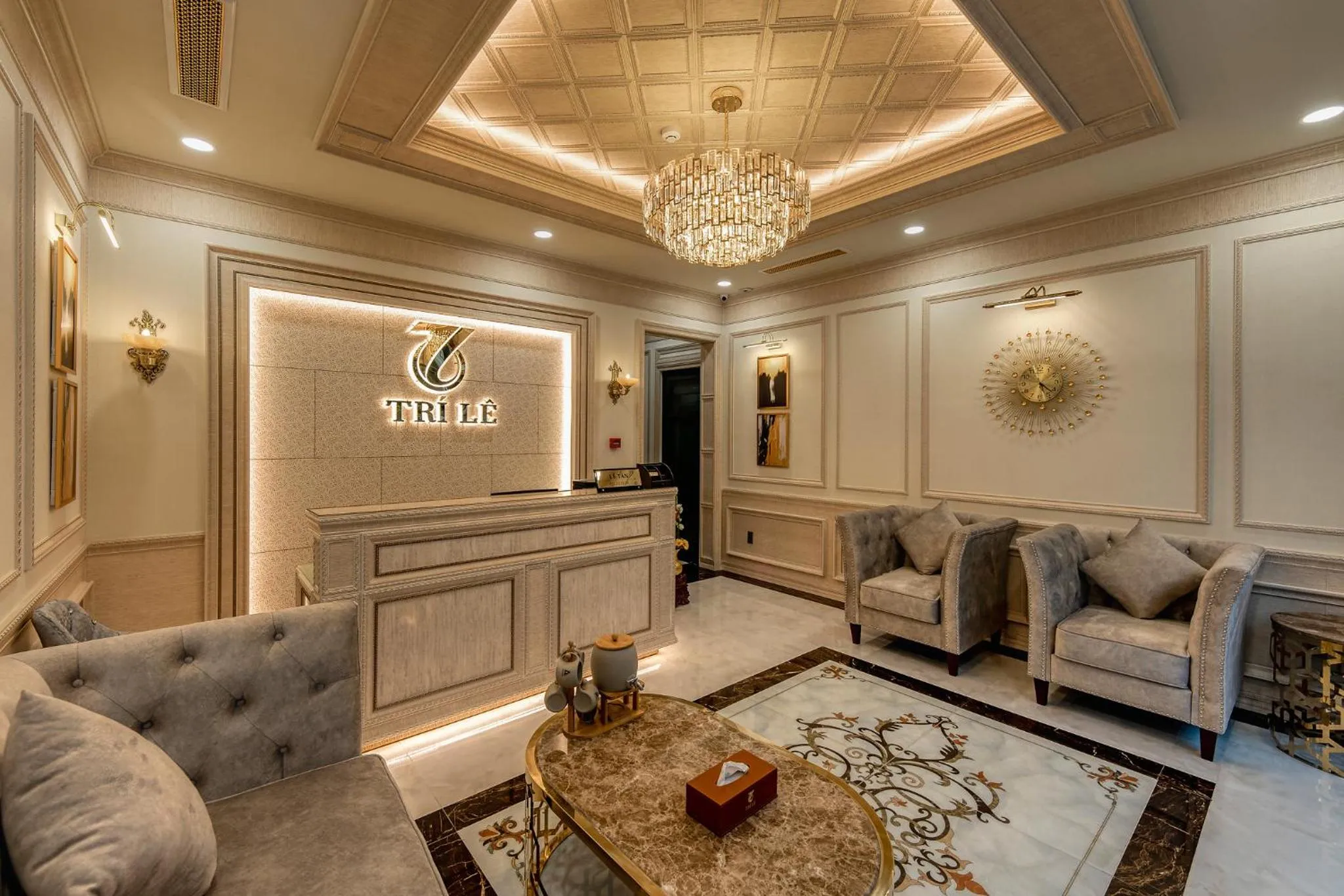 Lobby or reception in Hotel Trí Lê