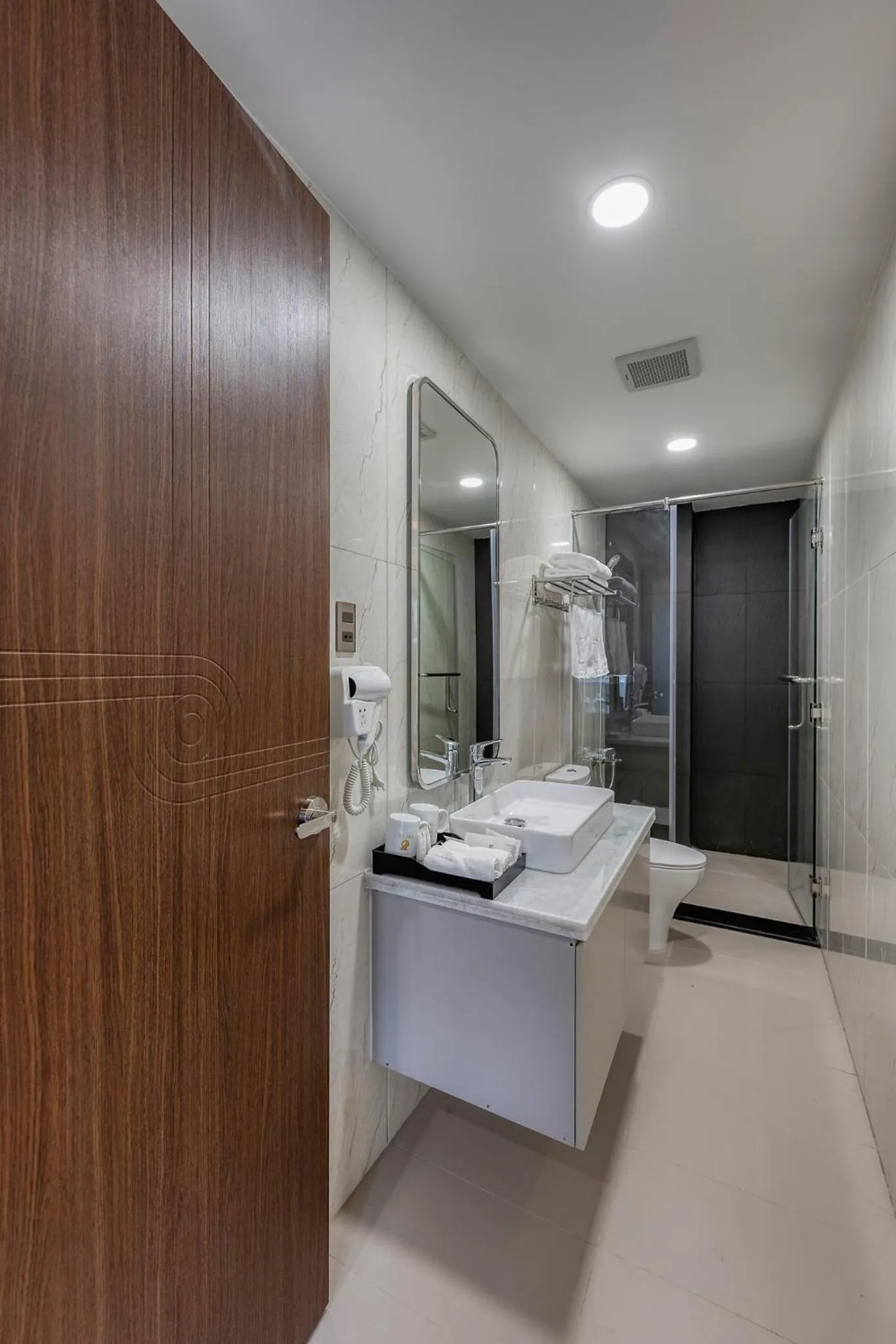 Bathroom in Hotel Trí Lê