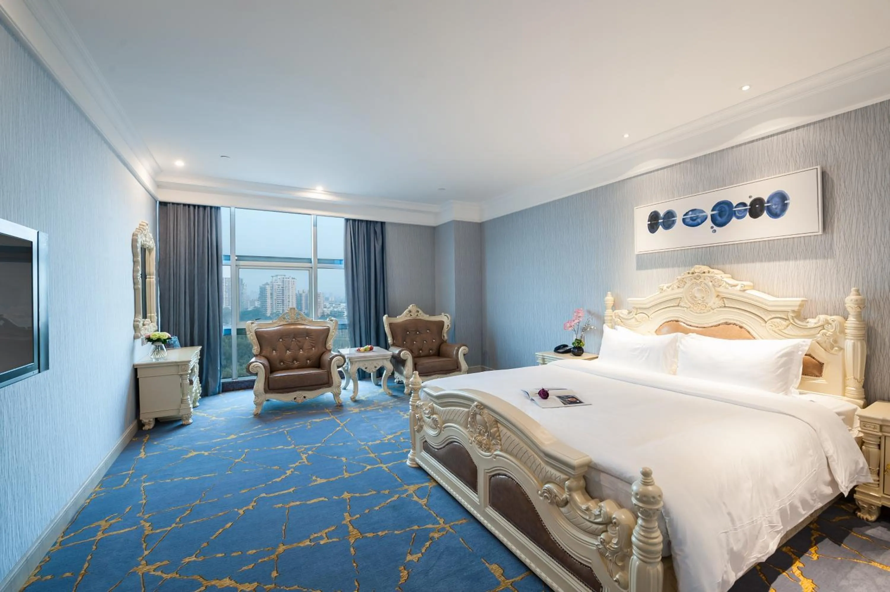 Bed in Nan Yang Royal Hotel