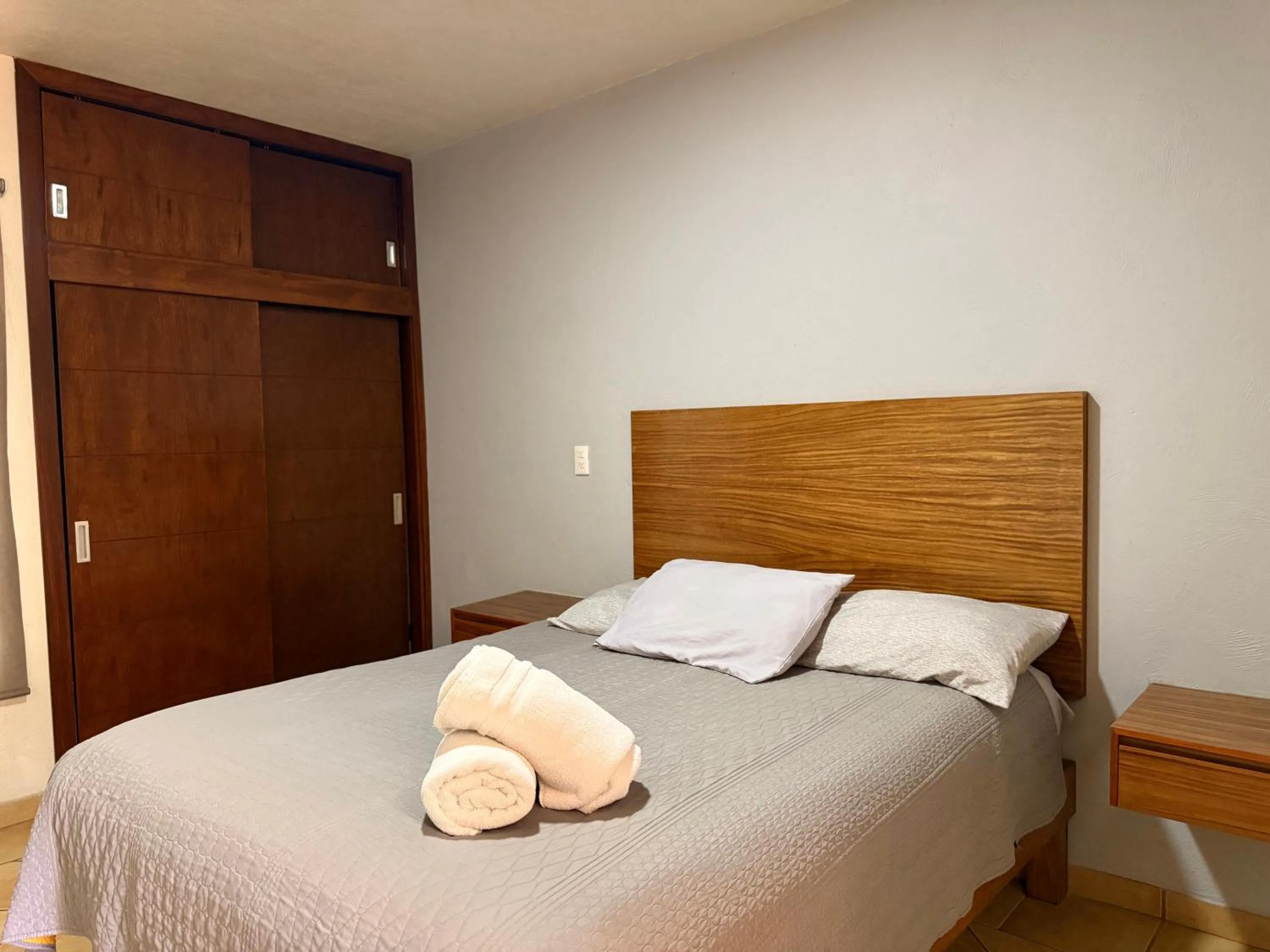 Bed in Departamentos Tequila