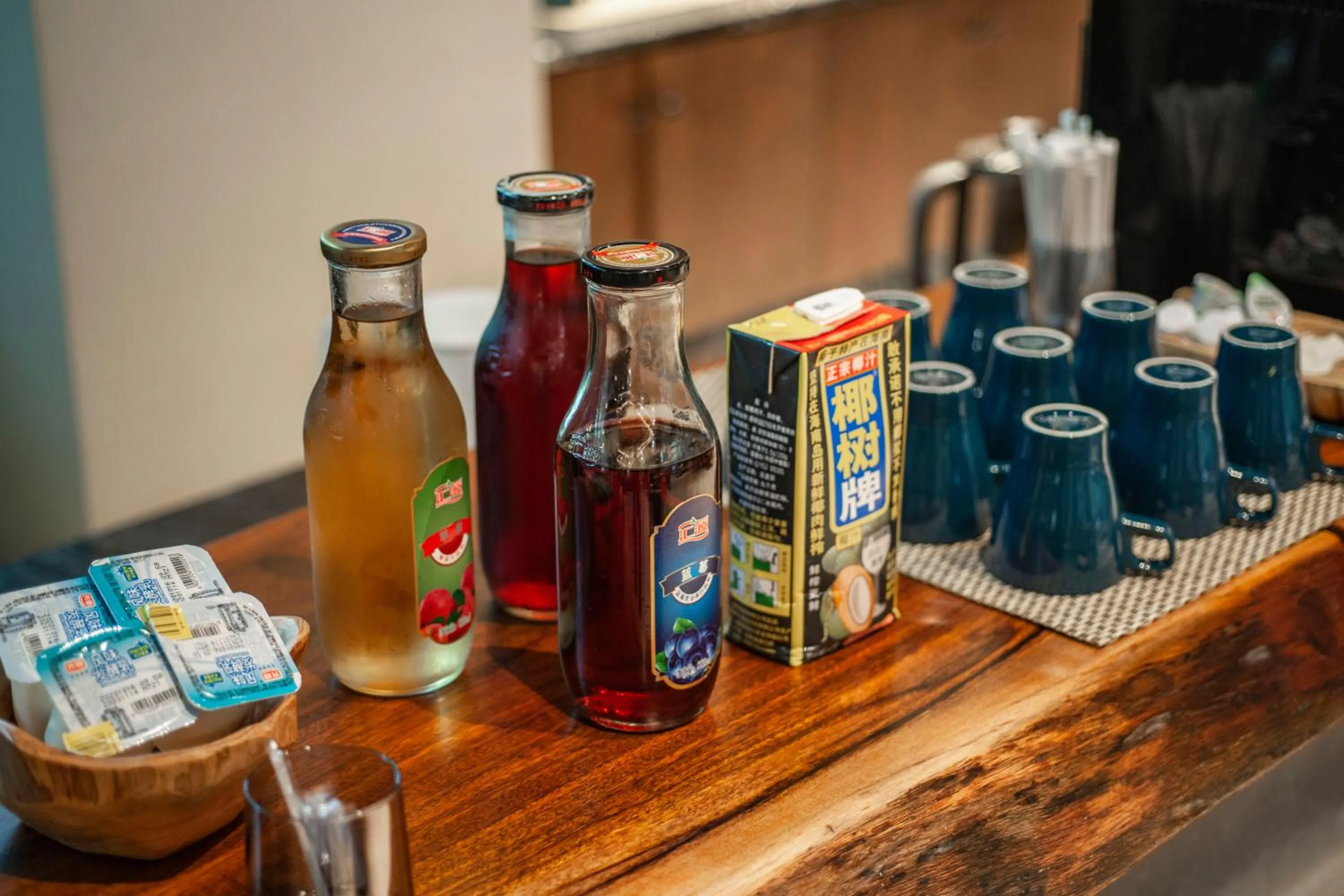 Drinks in SSAW Boutique Hotel Hangzhou Liangyun