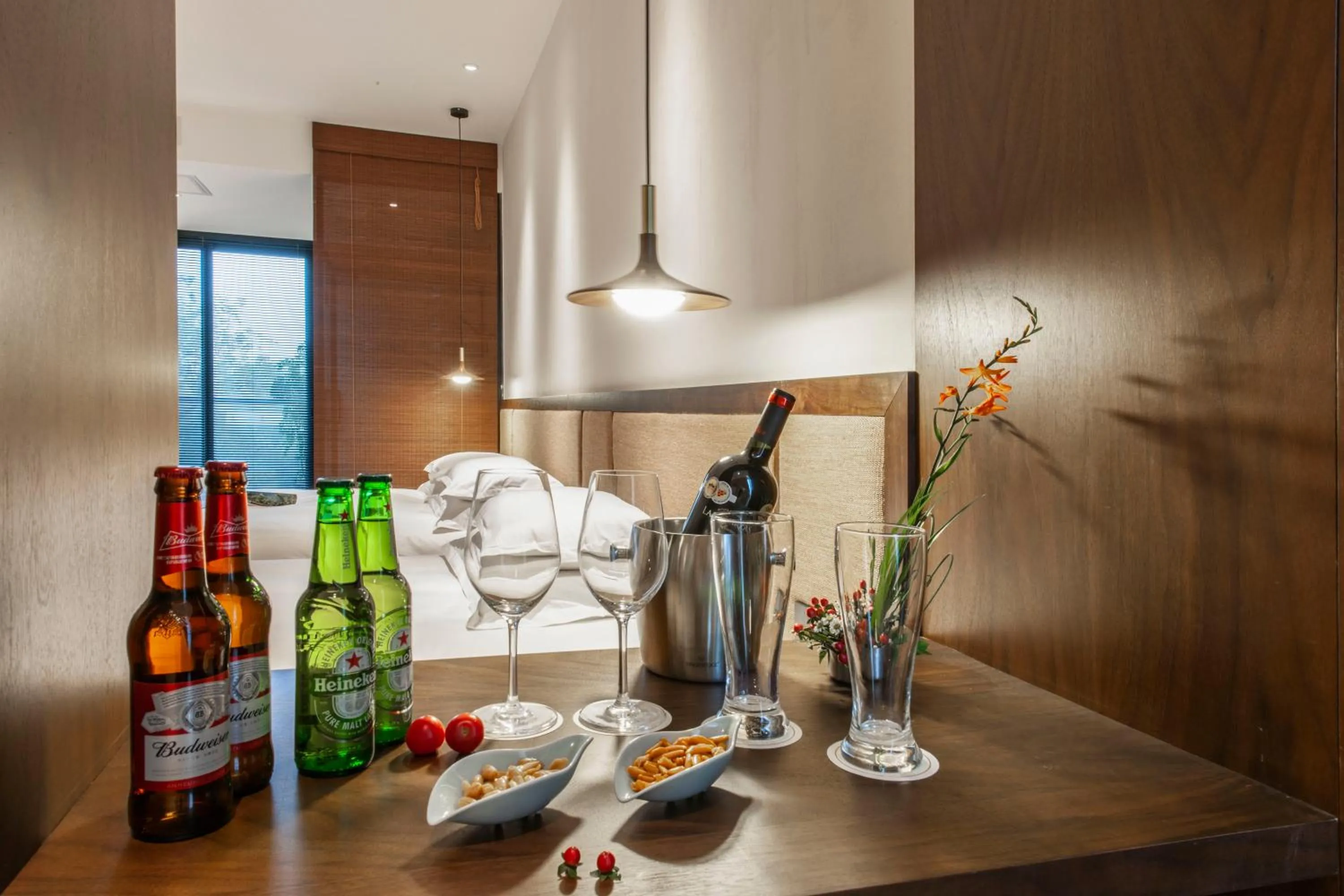 Food and drinks in SSAW Boutique Hotel Hangzhou Liangyun