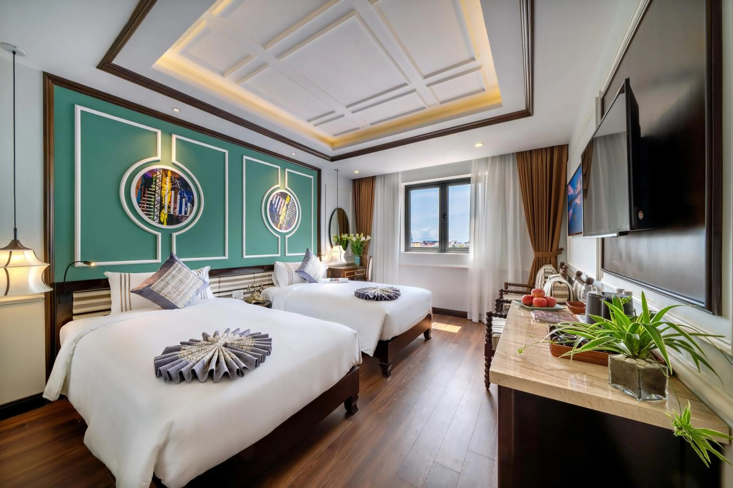 Bed in Le Pavillon Hoi An Gallery Hotel & Spa