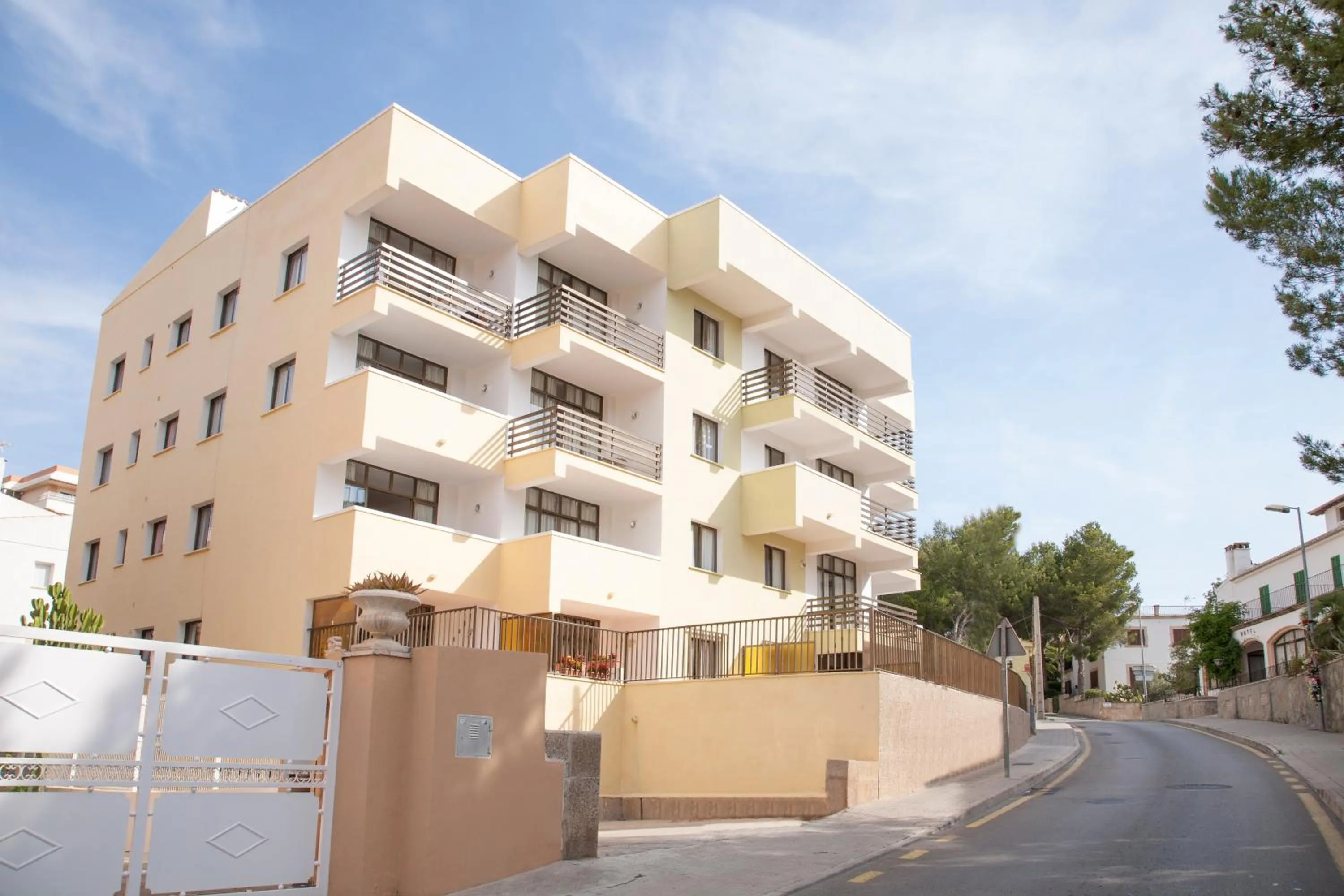 Facade/entrance in Bon Aire Apartamentos