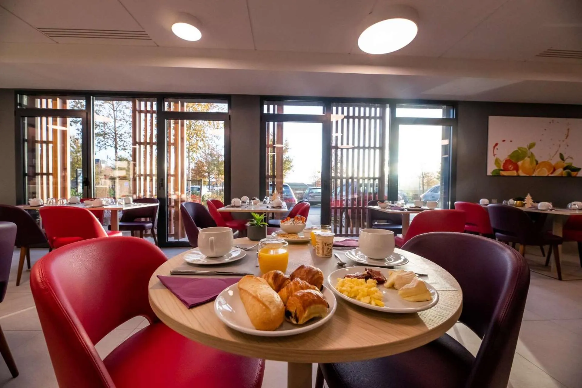 Breakfast in Brit Hotel Eden SPA Honfleur